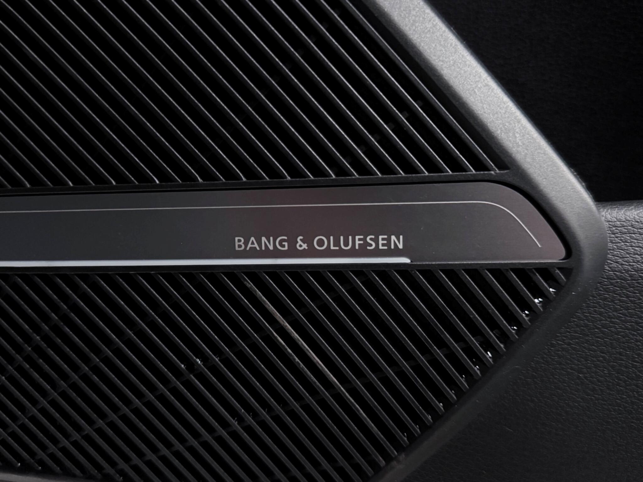 Audi Q5 view 24