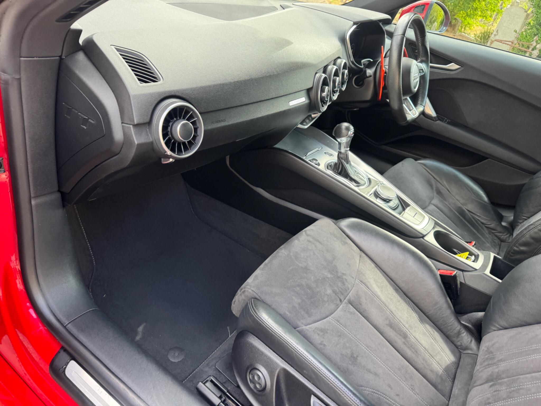 Audi TT view 66