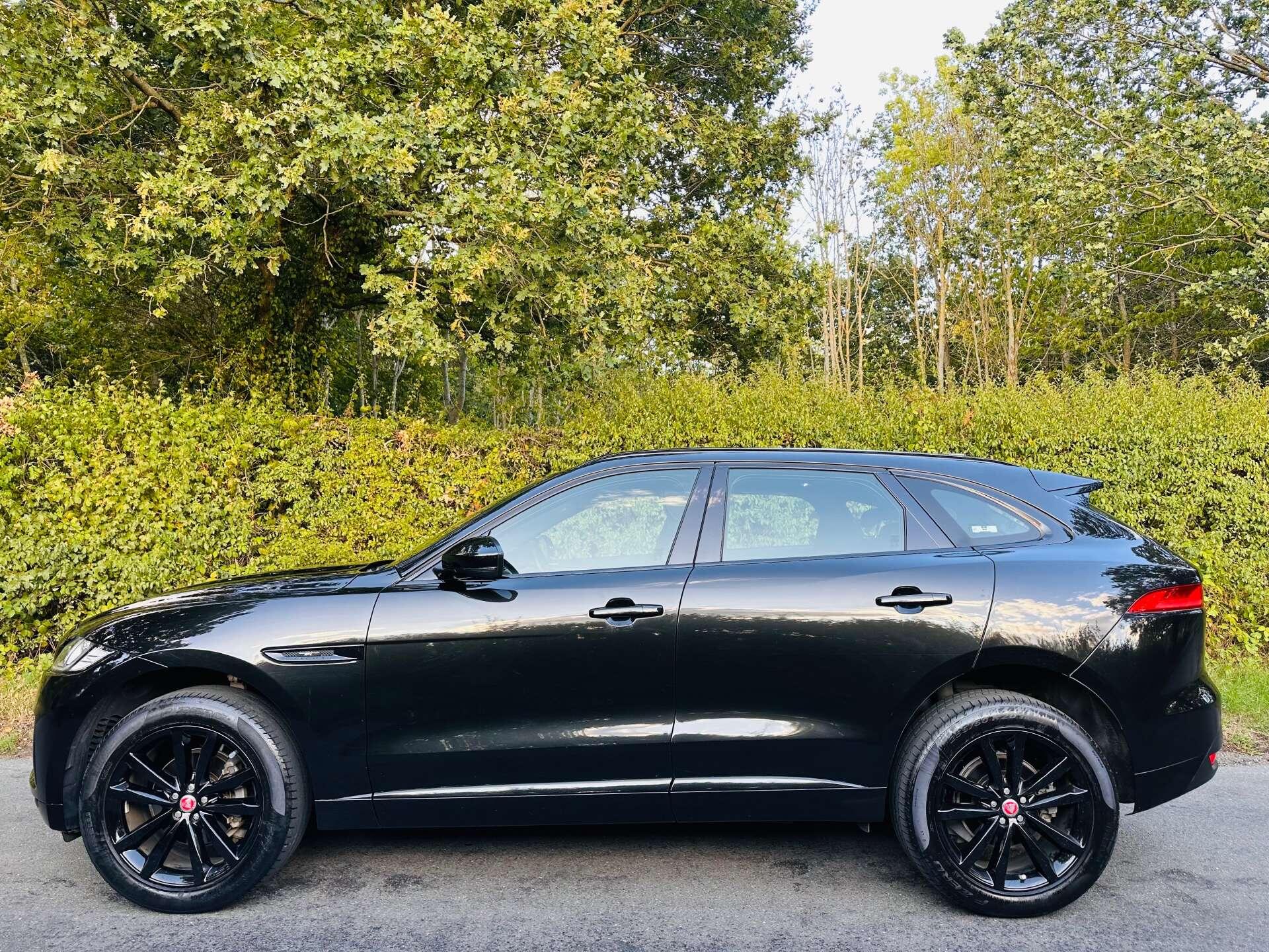 Jaguar F-Pace view 37