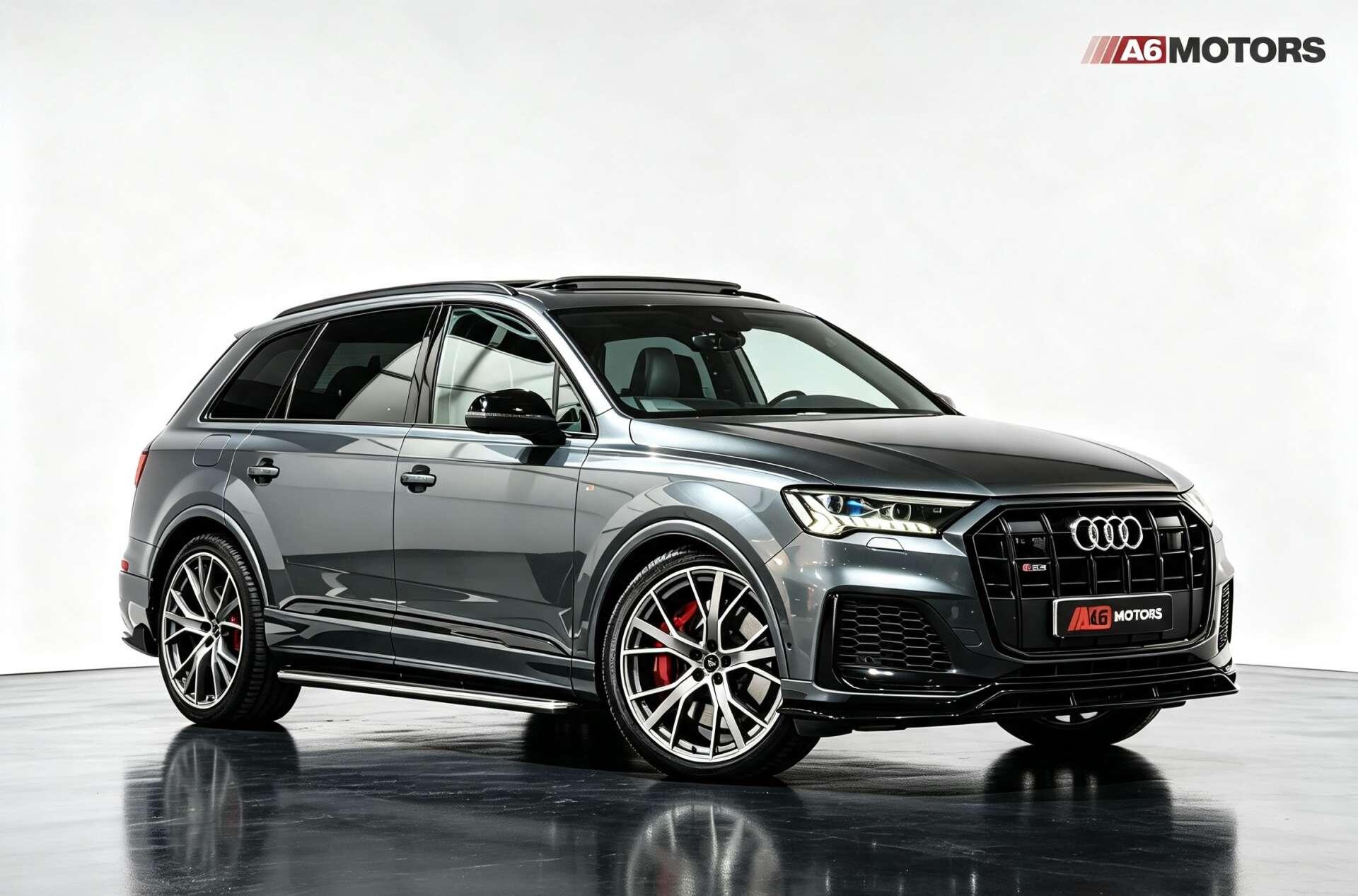 Audi SQ7 view 12