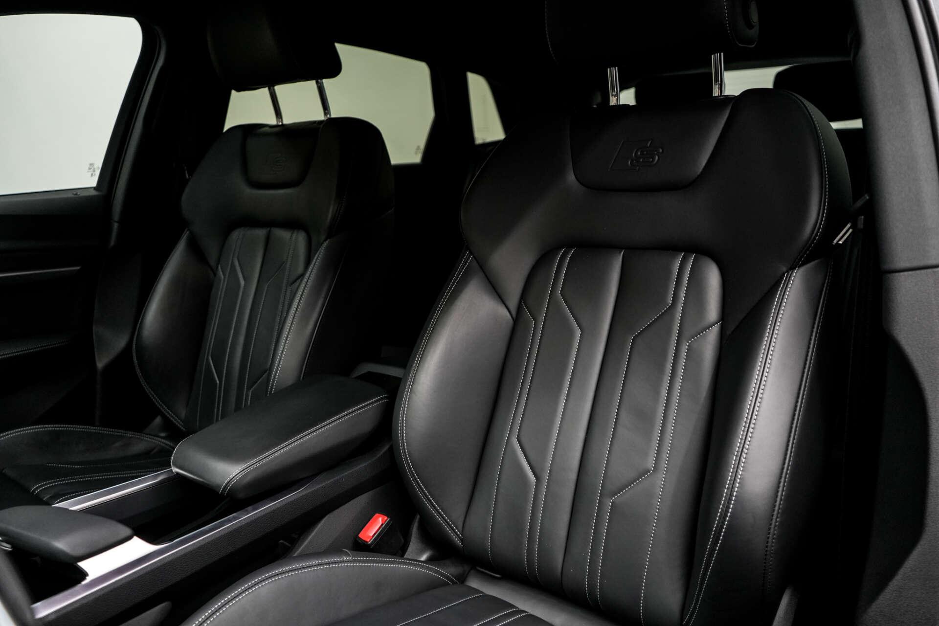Audi Q8 E-Tron view 15