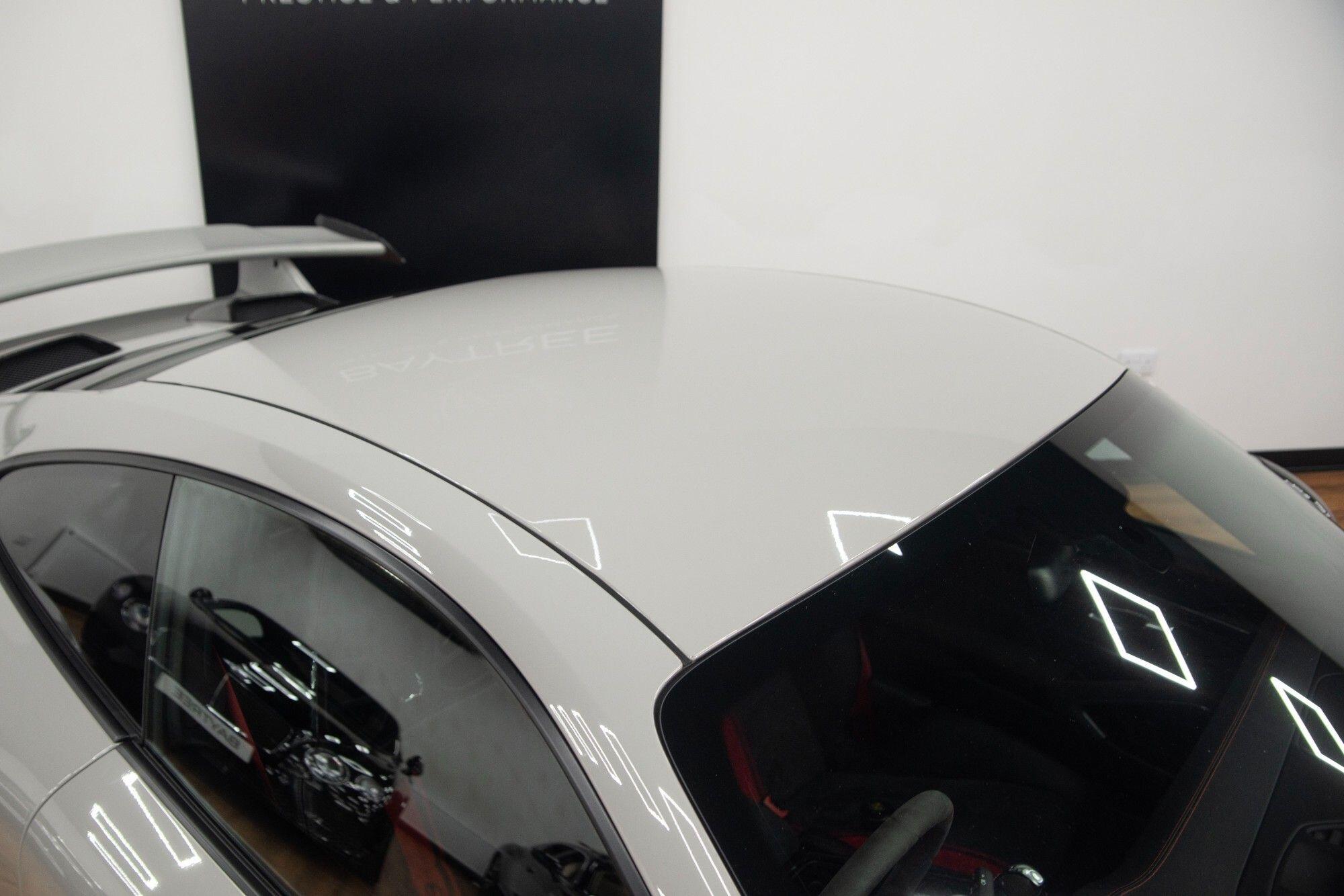 Porsche 911 view 13