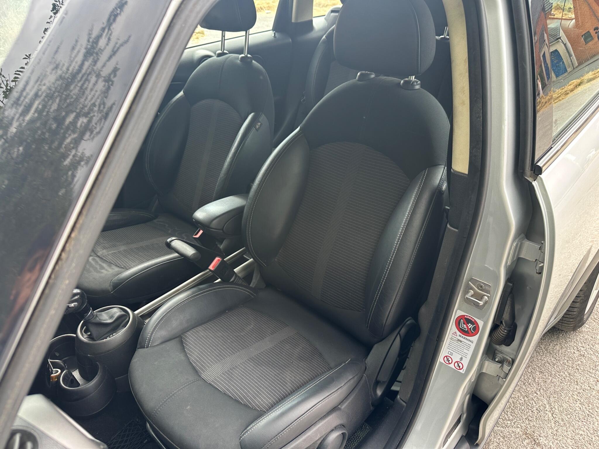 Mini Countryman view 16