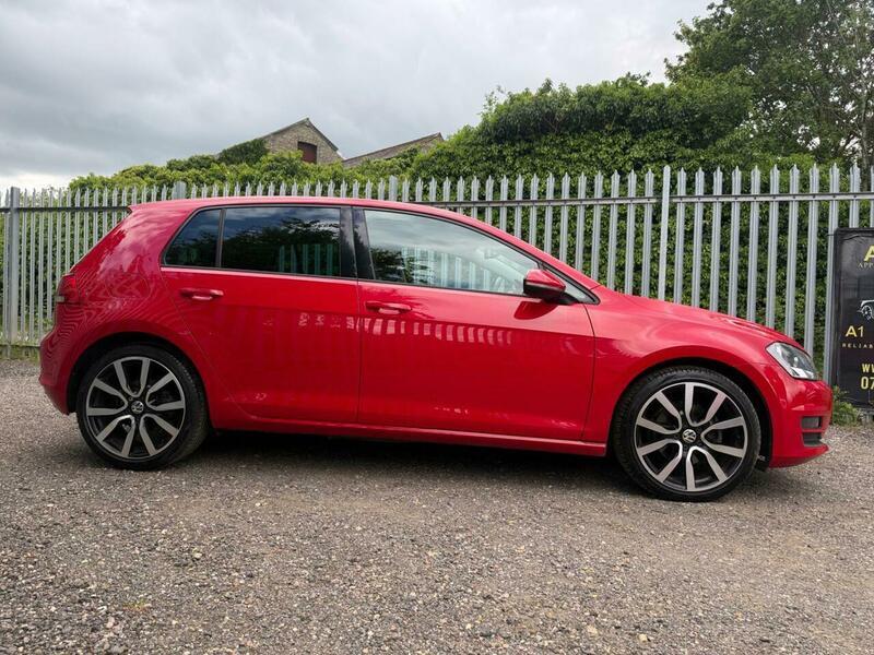 2016 Volkswagen Golf image 16