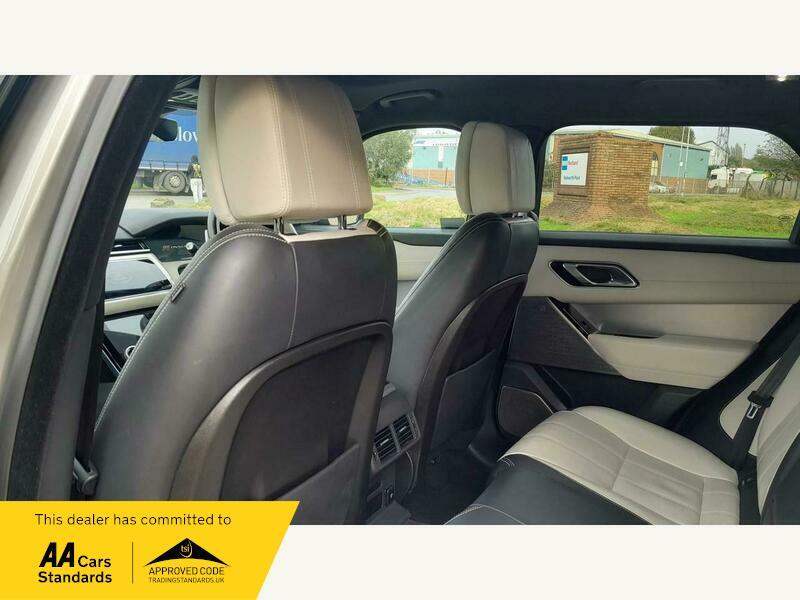 2019 Land Rover Range Rover Velar 2.0 D240 R-Dynamic HSE Auto 4WD Euro 6 (s/s) 5dr • 55,000 miles image 38