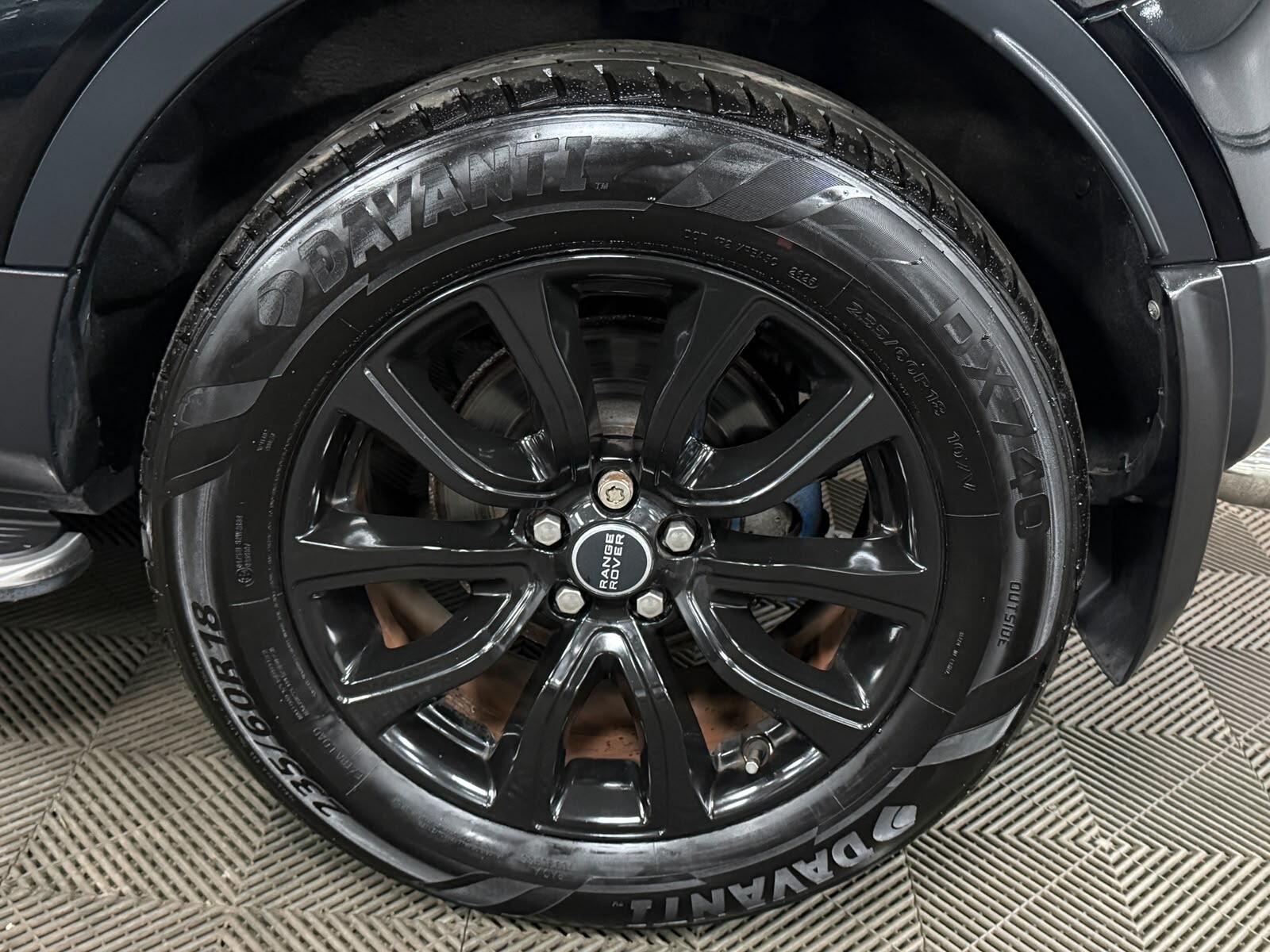Land Rover Range Rover Evoque view 27