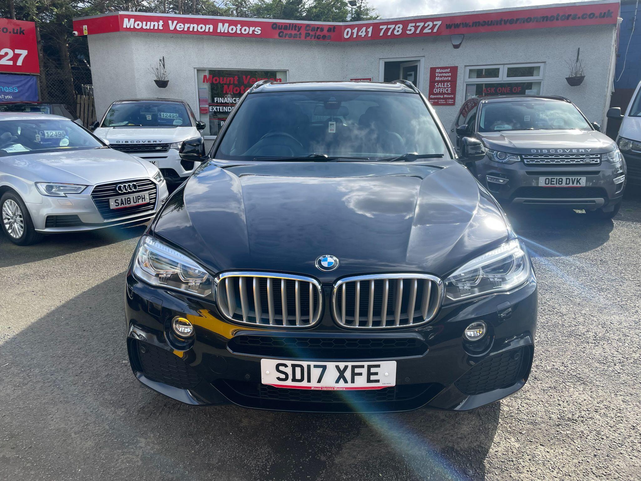BMW X5 view 13