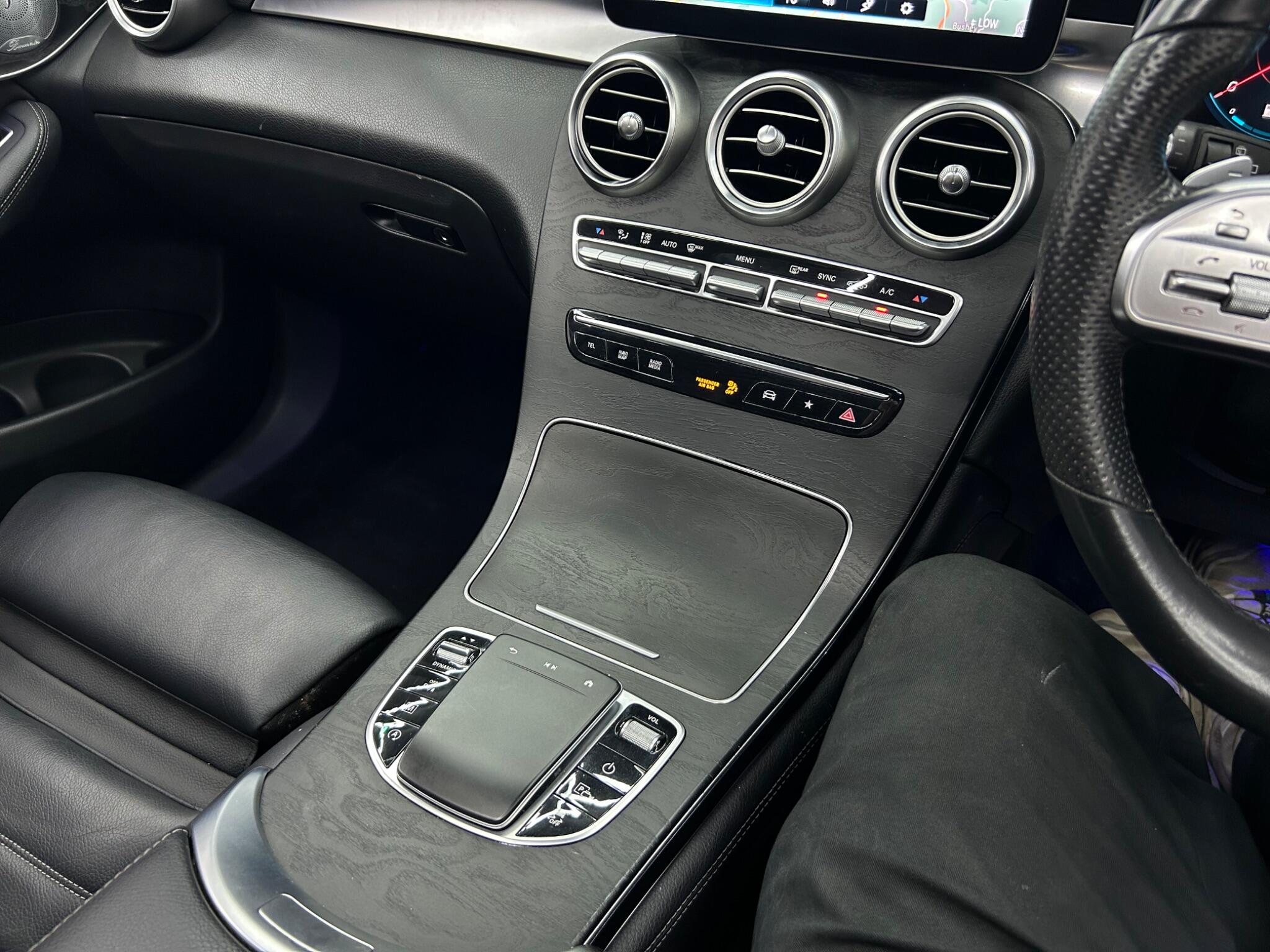 Mercedes-Benz GLC view 9