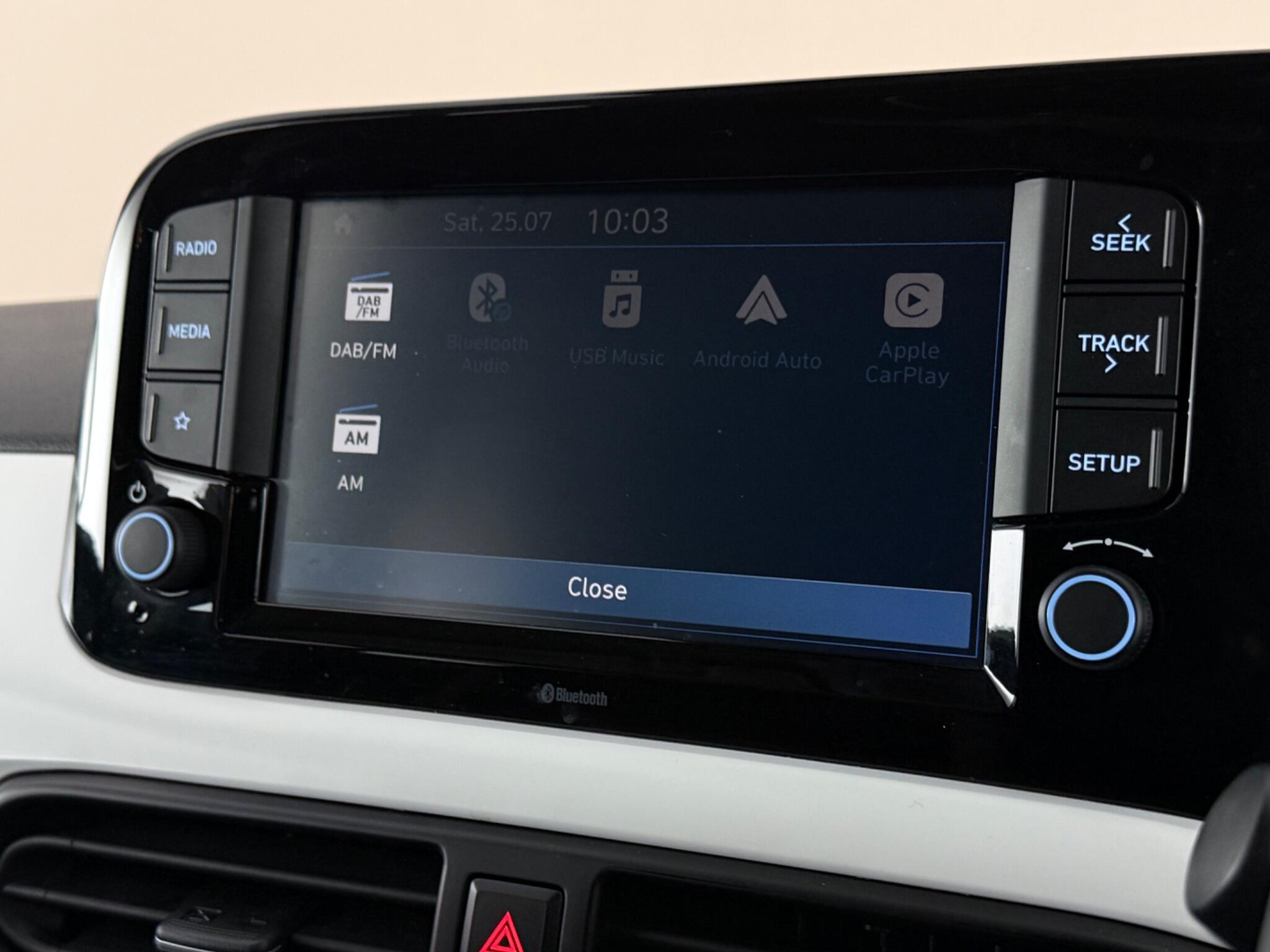 Hyundai i10 view 27