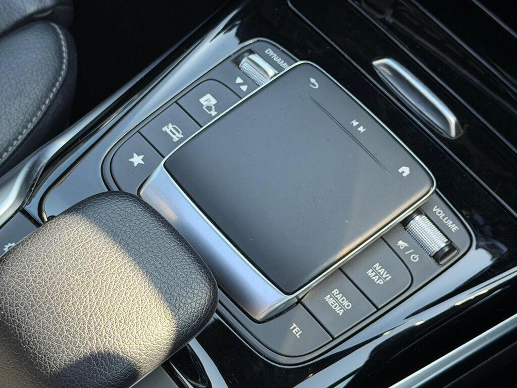 Mercedes-Benz A-Class view 43