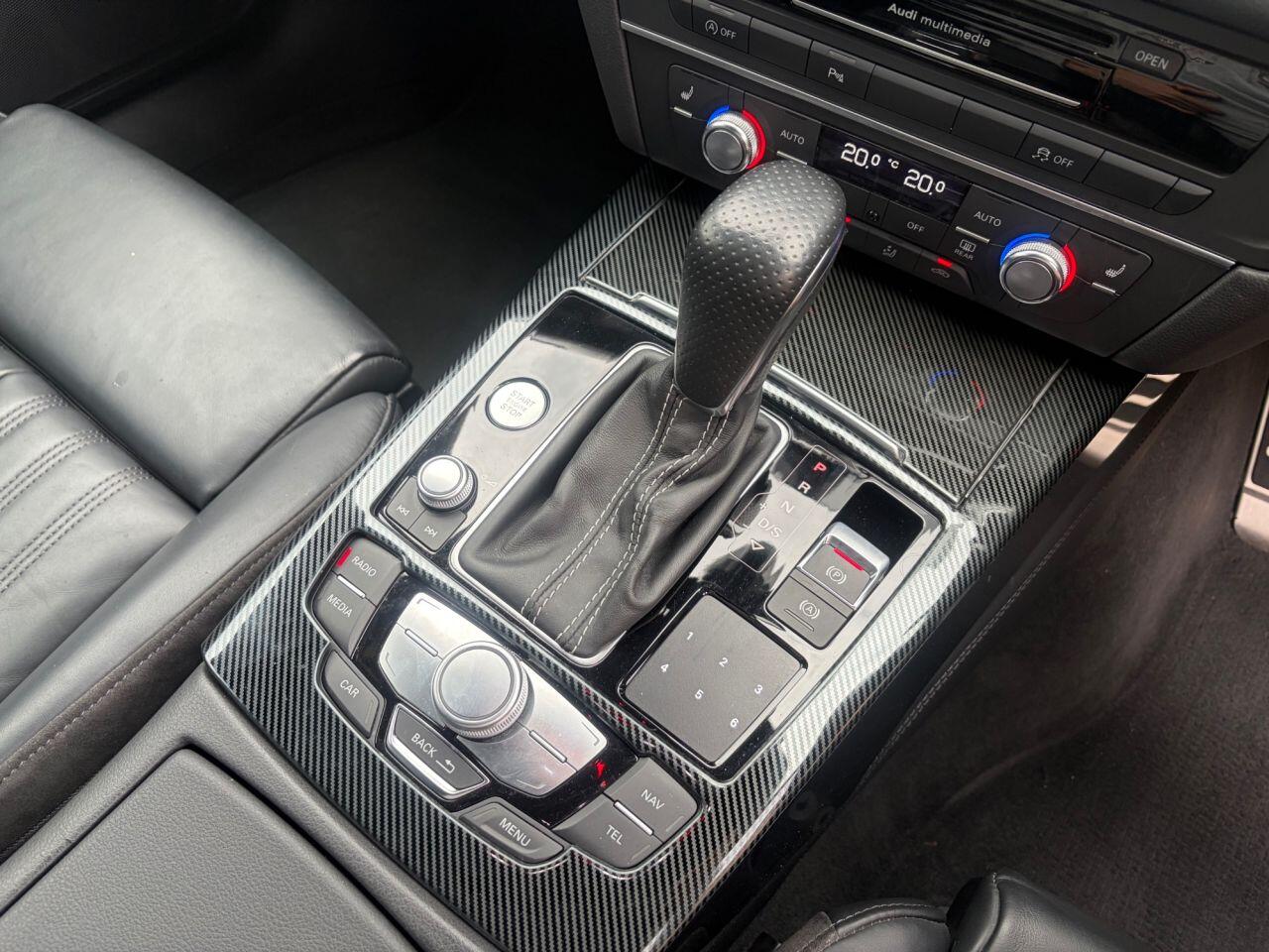 Audi A6 view 26