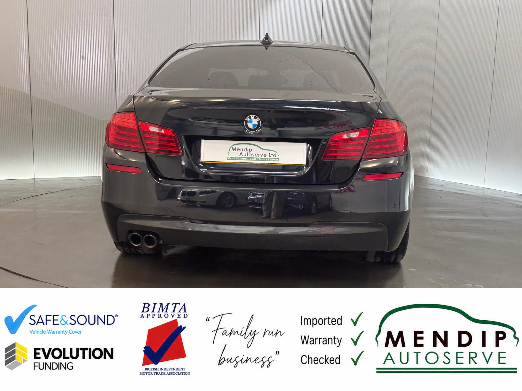 BMW 5 Series view 20