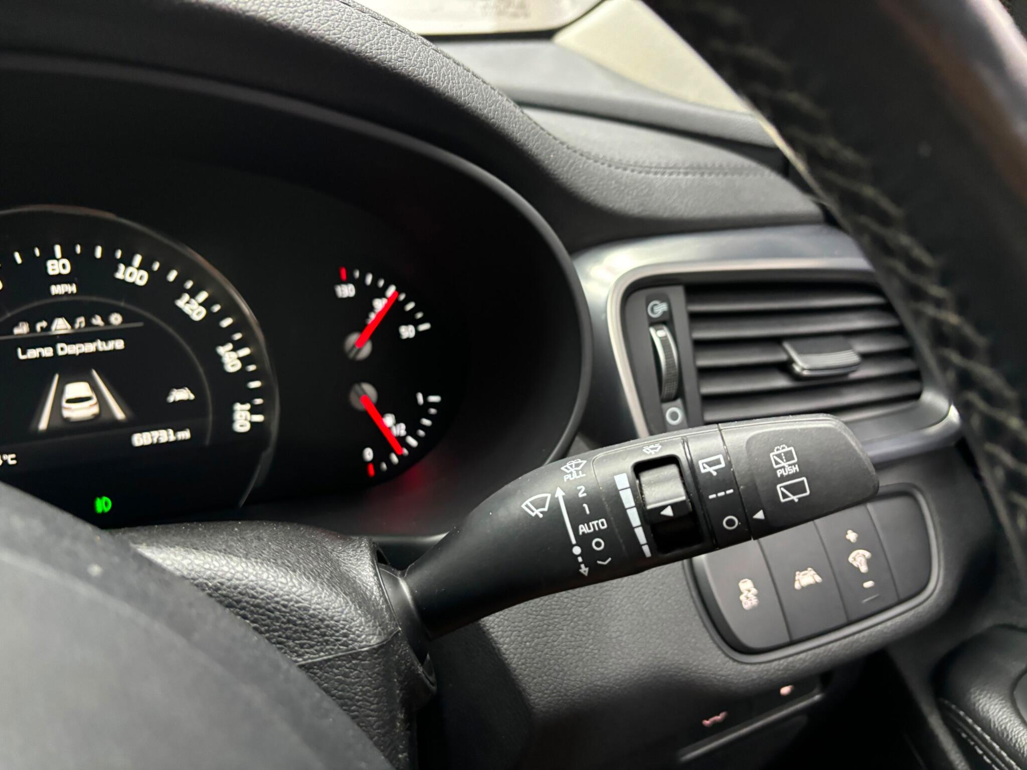 Kia Sorento view 23