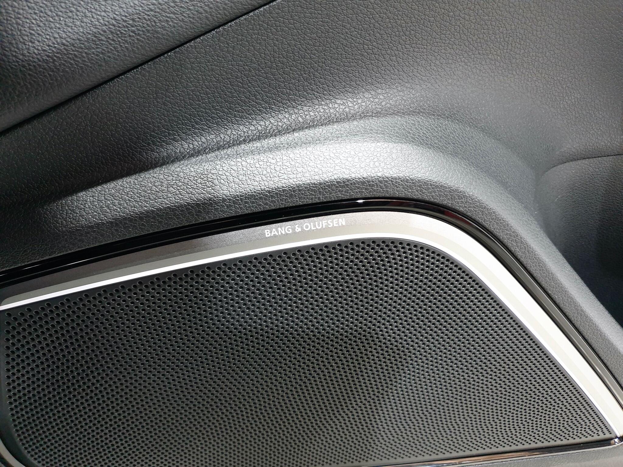 Audi S3 view 64