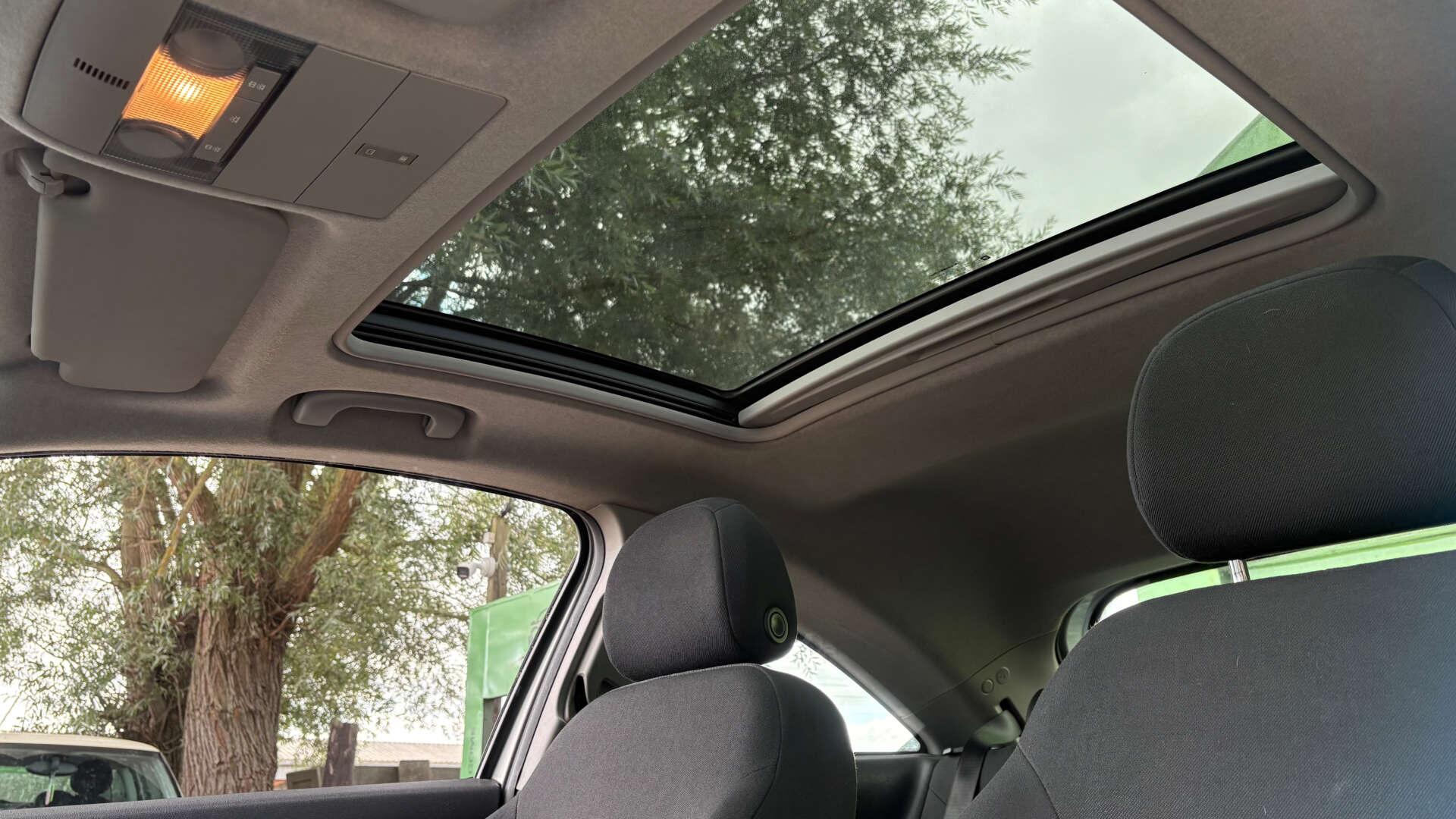 Vauxhall Corsa view 13