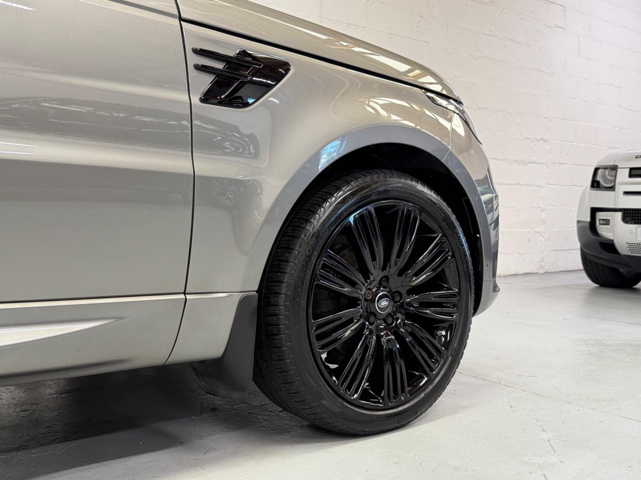 Land Rover Range Rover Sport view 23