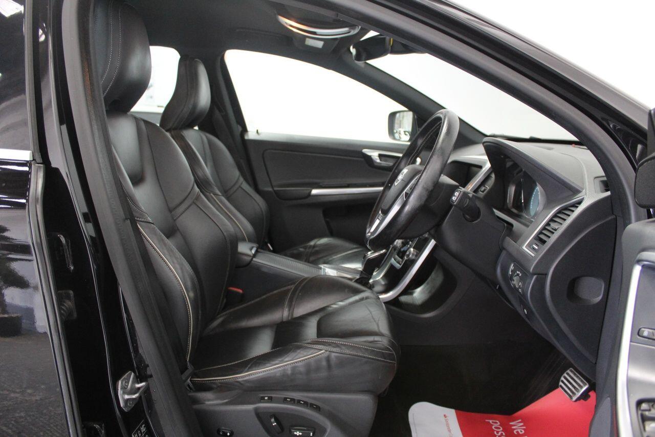 Volvo XC60 view 29