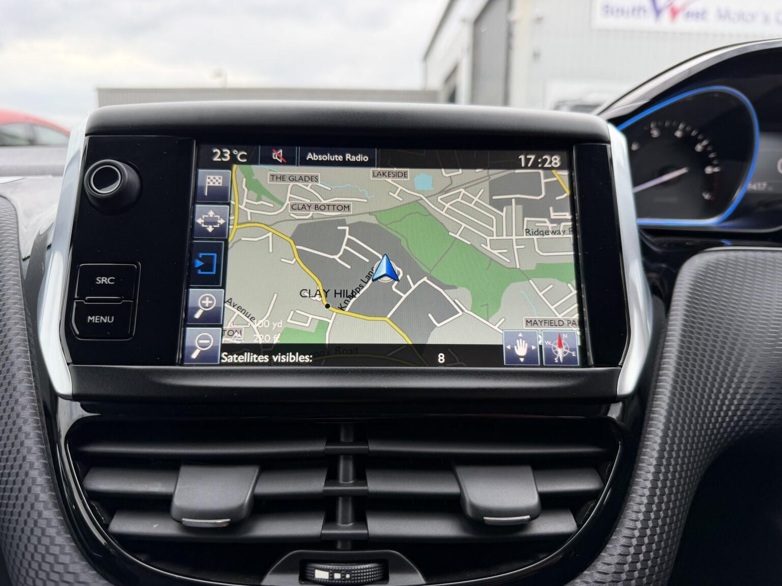 Peugeot 2008 view 32