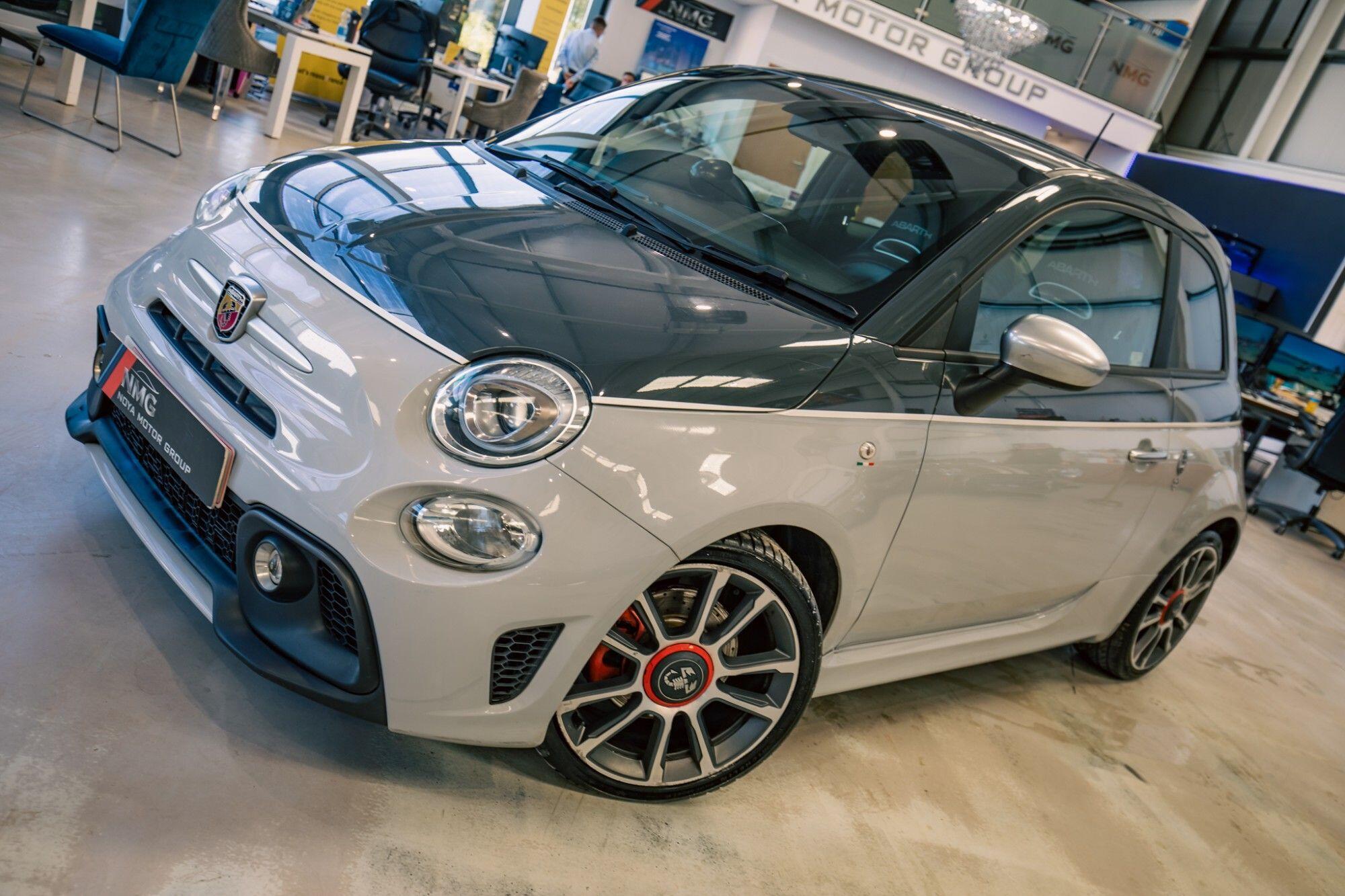 Abarth 595 view 5