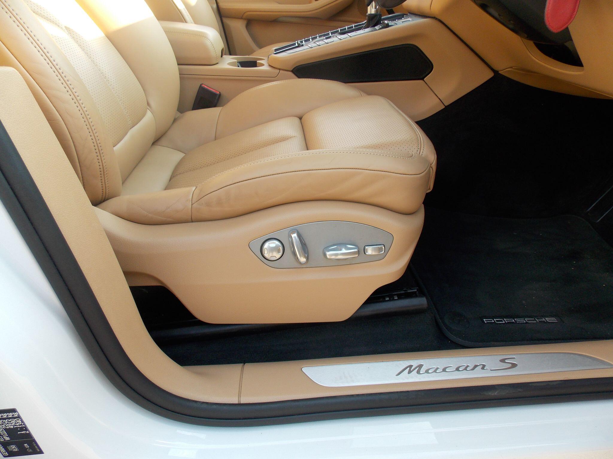 Porsche Macan view 81