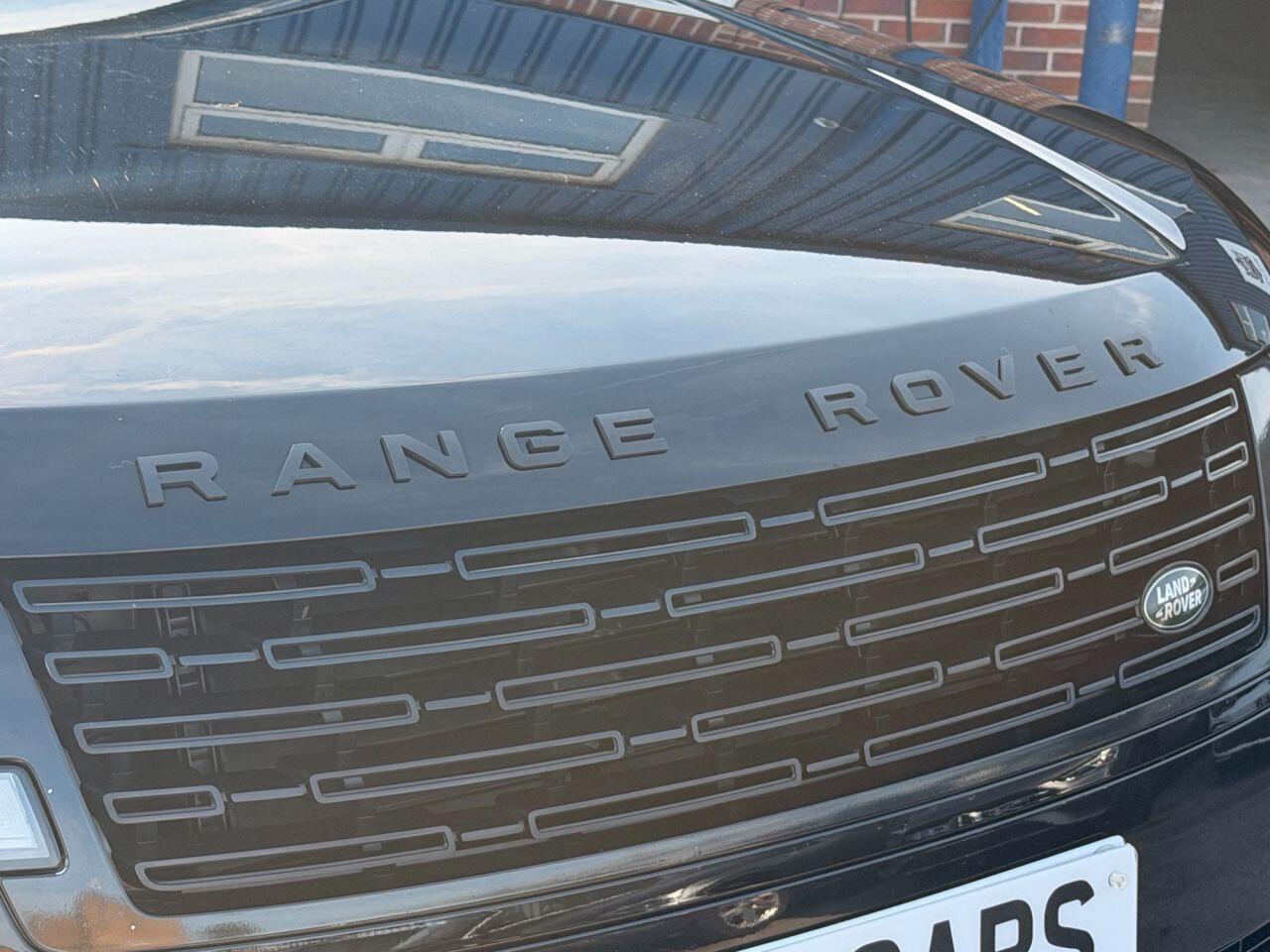 Land Rover Range Rover view 16