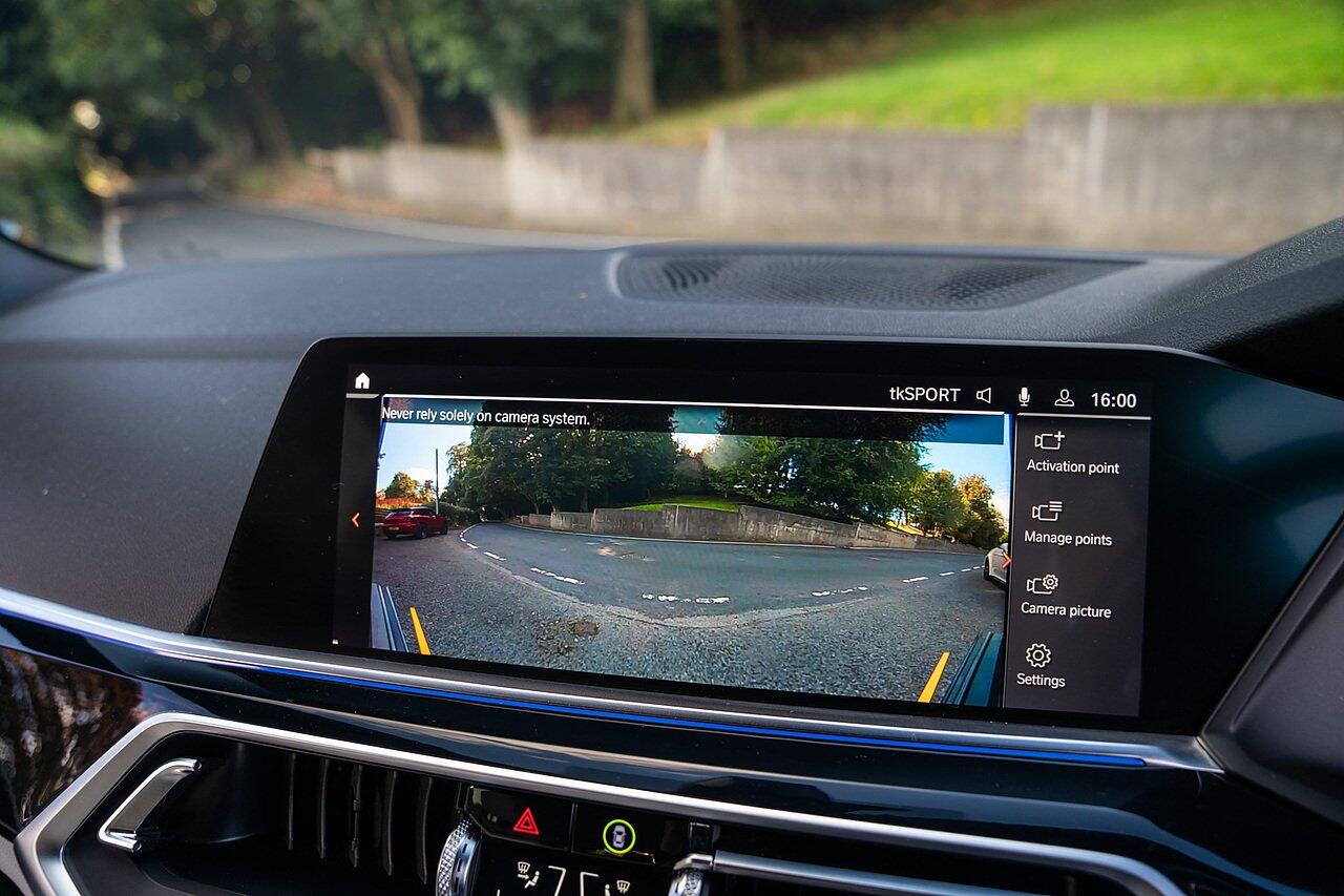 BMW X5 view 75
