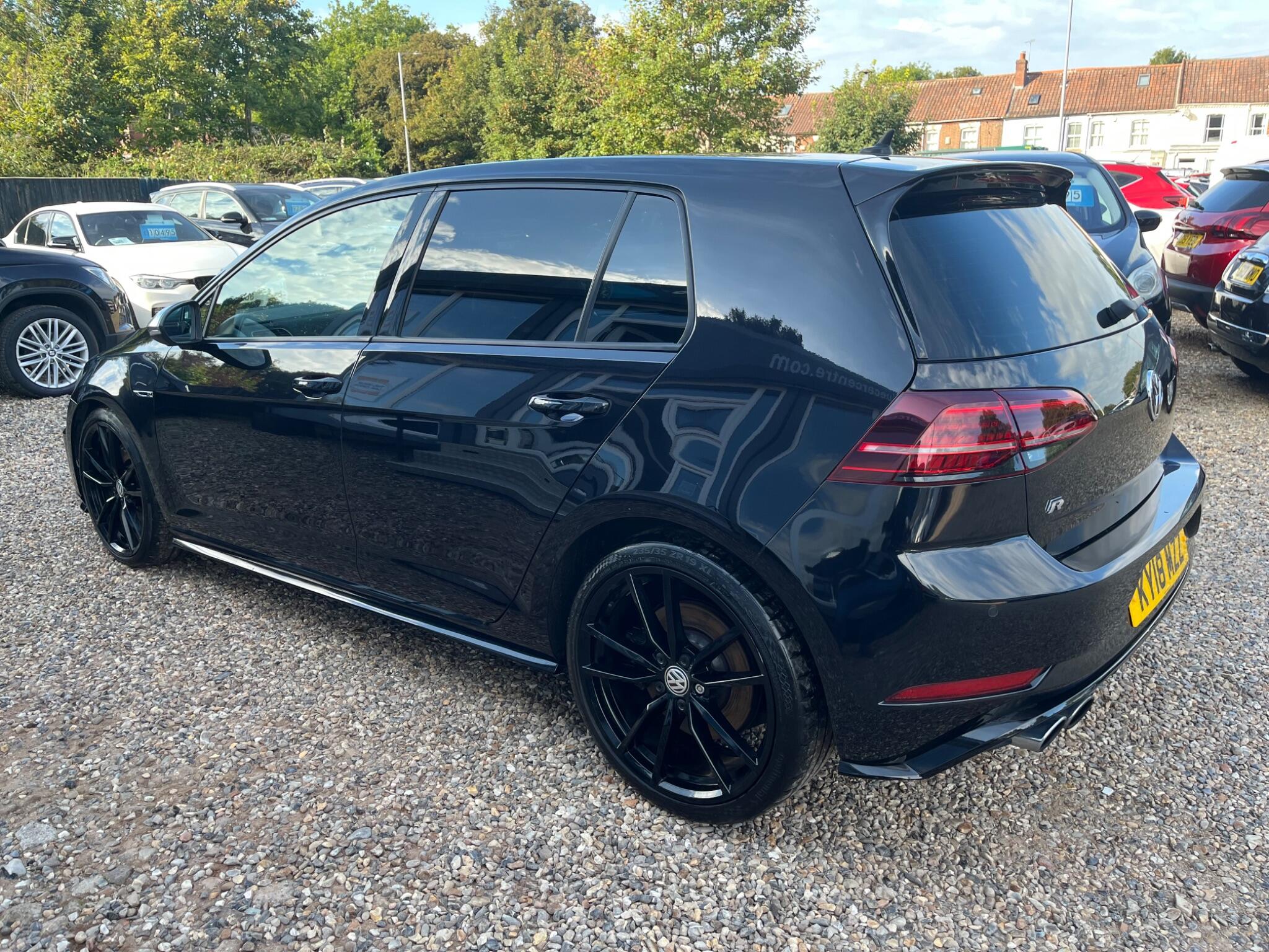 Volkswagen Golf view 7