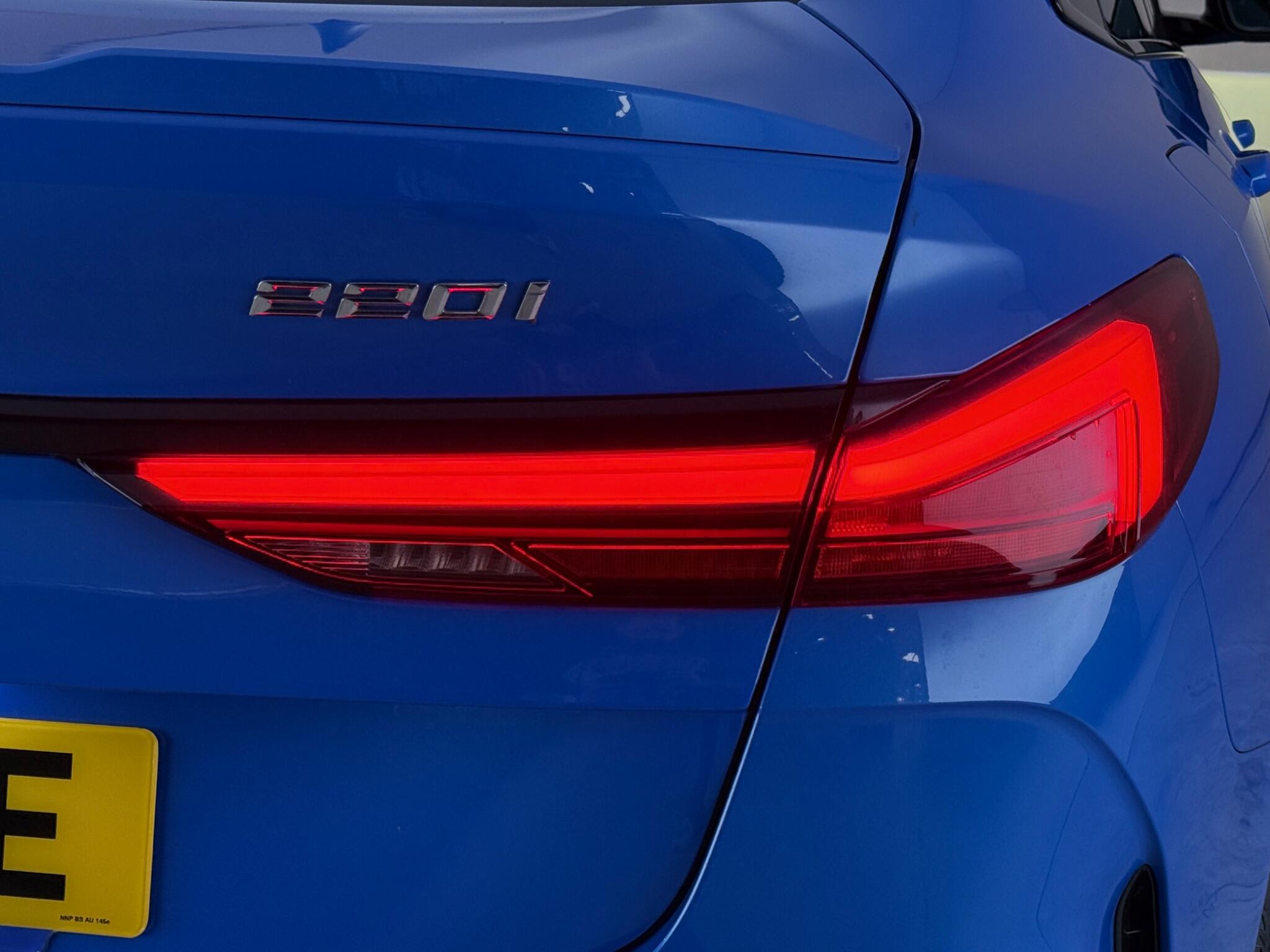 BMW 2 Series view 12