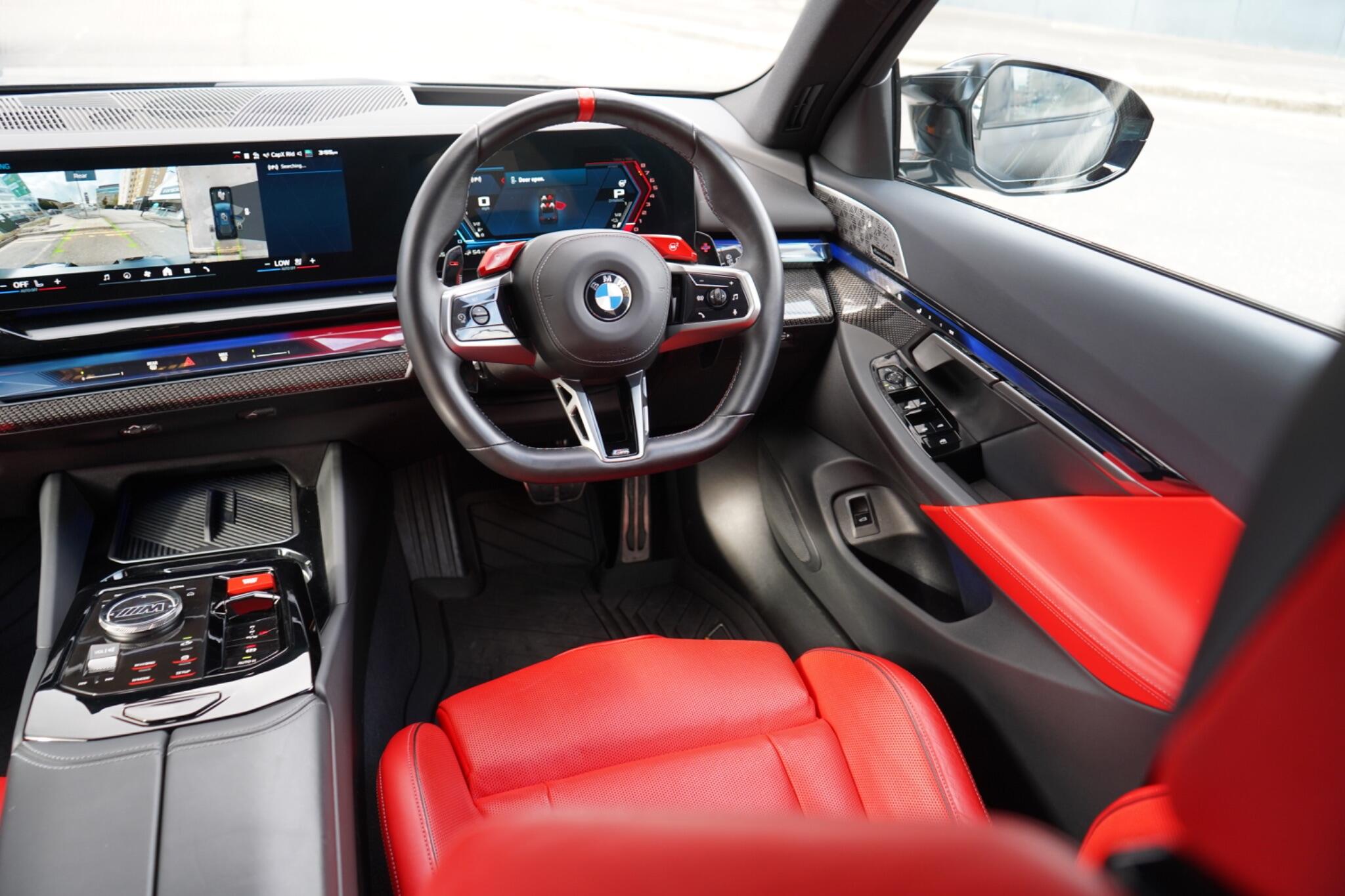 BMW M5 view 32
