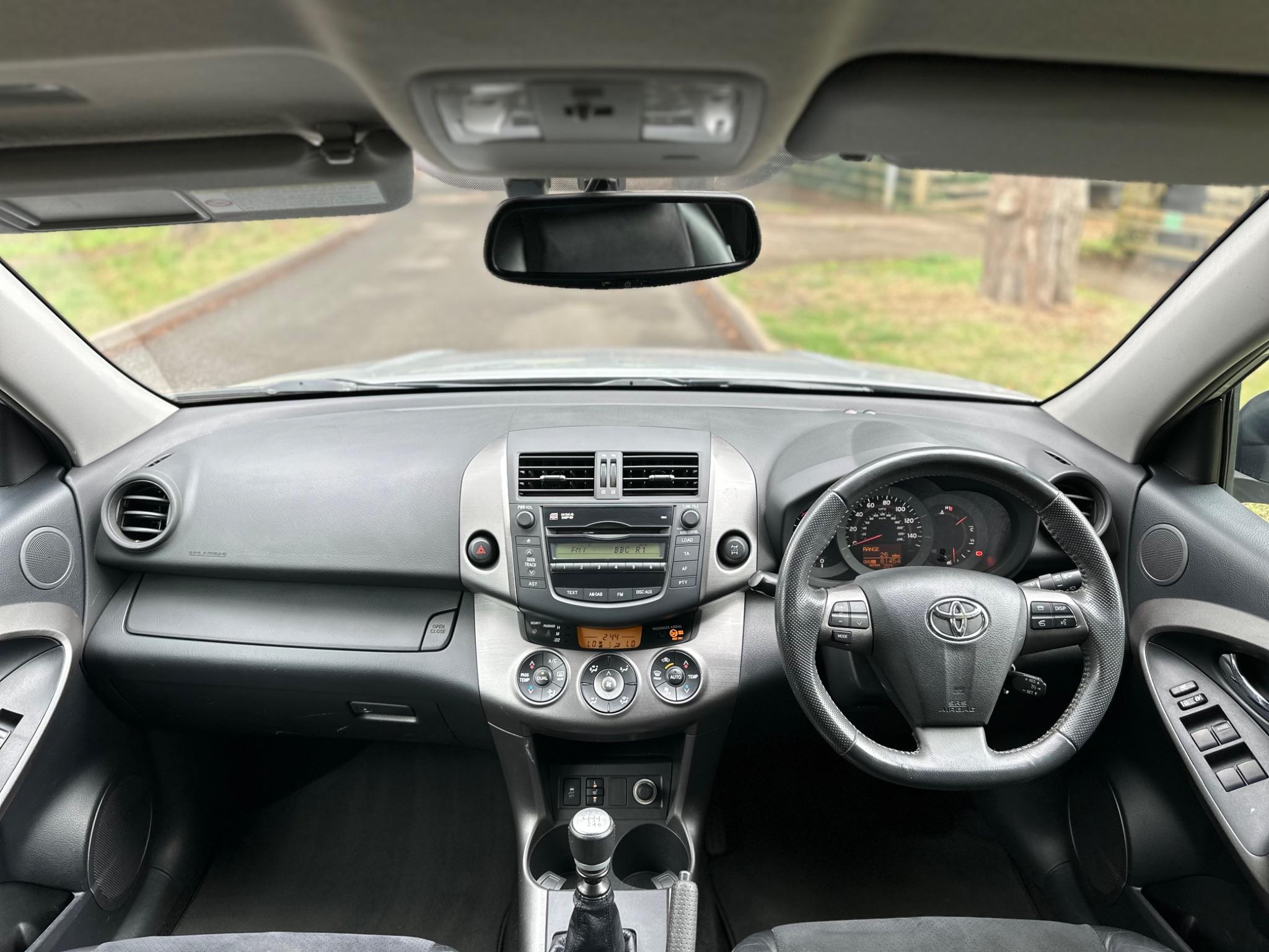 2010 Toyota RAV4 image 25