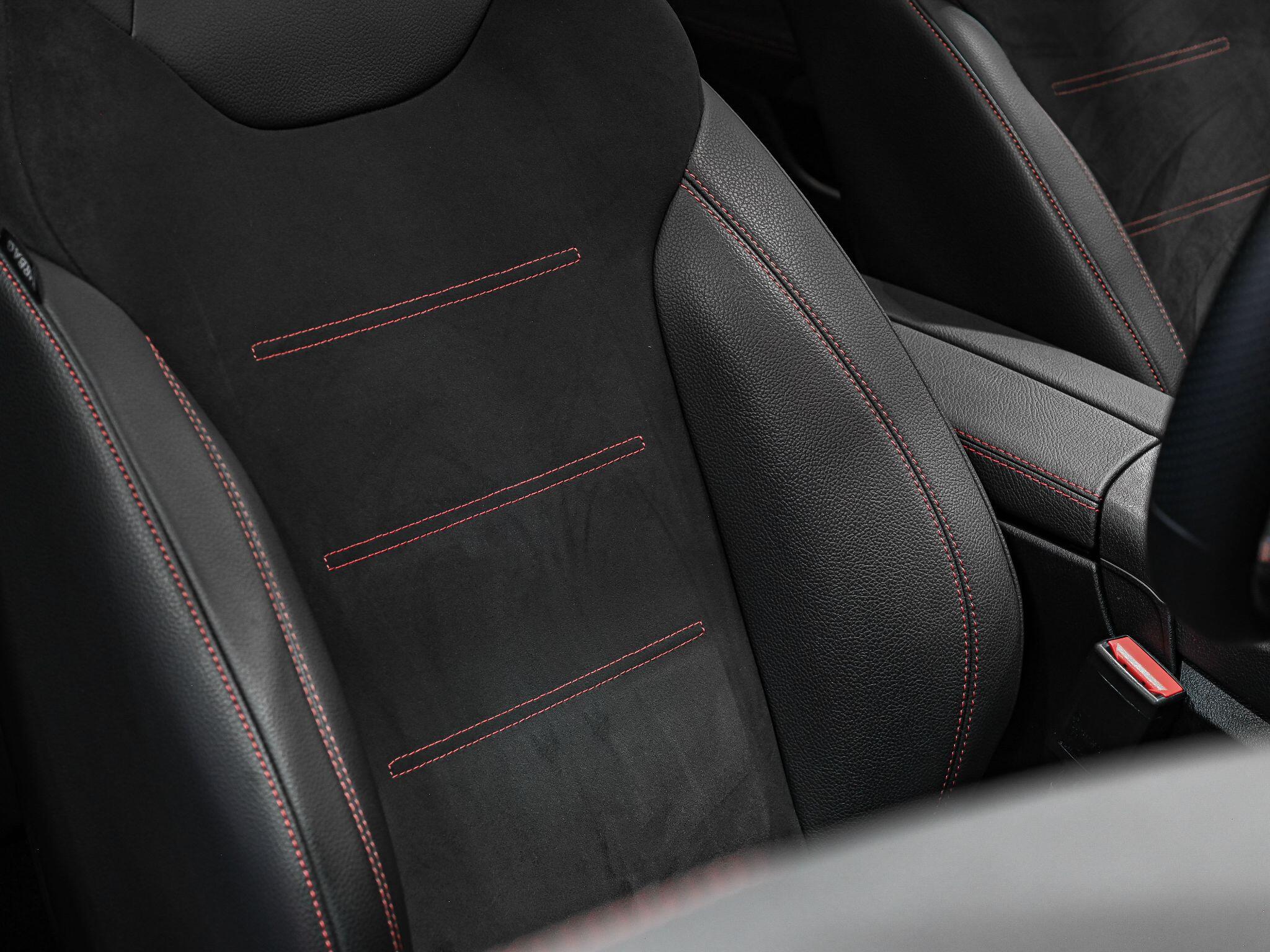 Mercedes-Benz Cla view 7