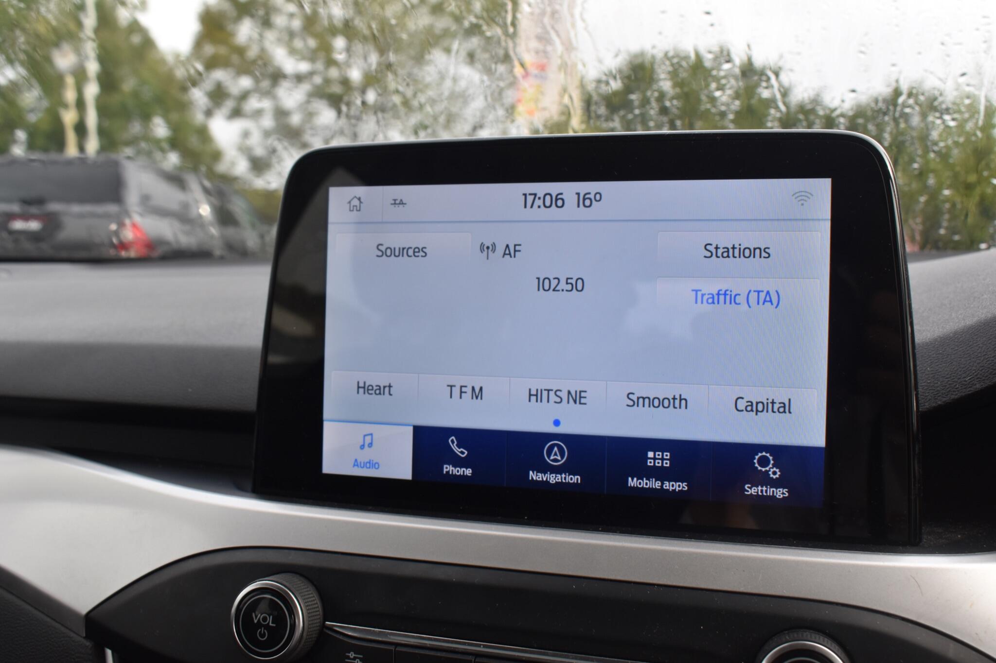Focus - 1.5 EcoBlue Zetec Euro 6 (s/s) 5dr - Image 22