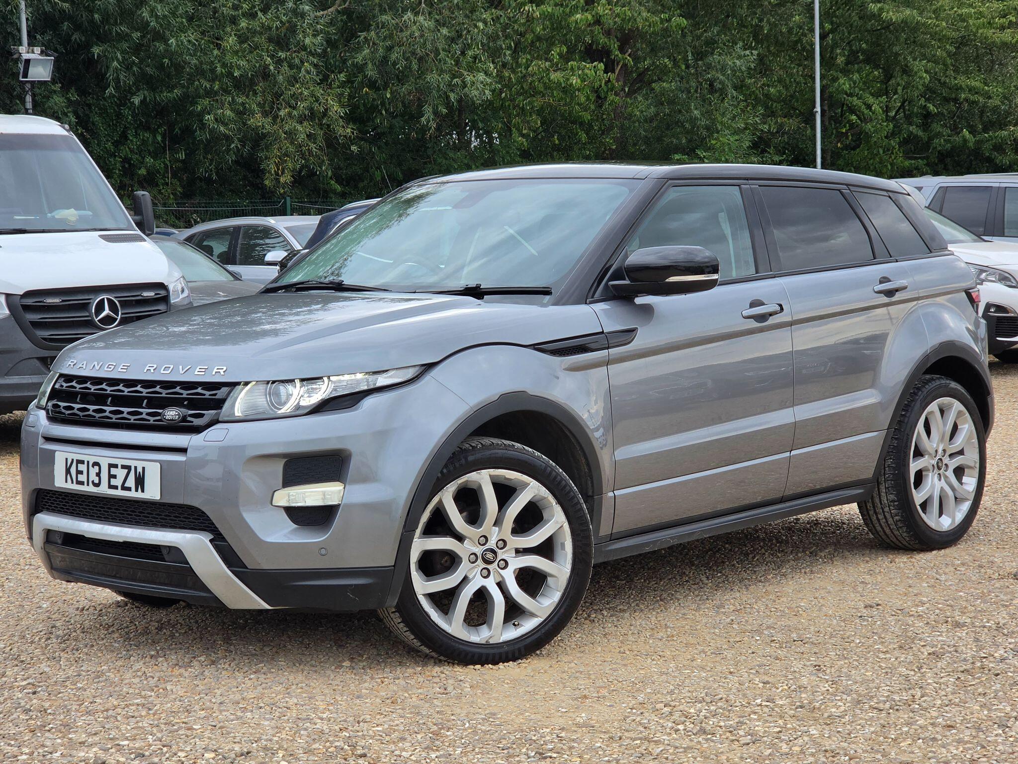 Land Rover Range Rover Evoque view 2