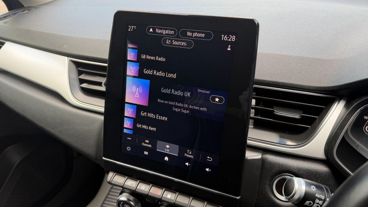 Renault Captur view 25