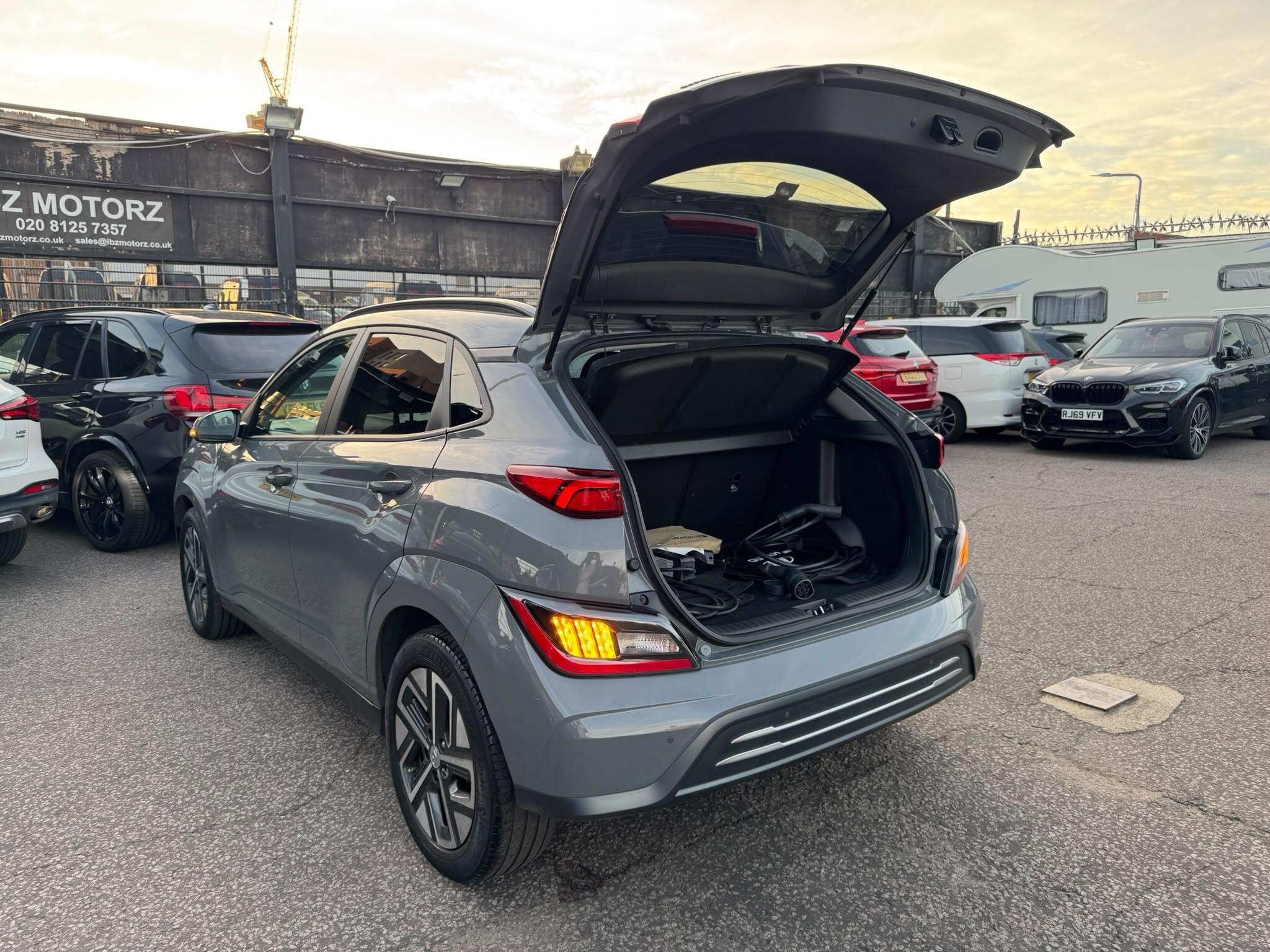 Hyundai Kona view 36