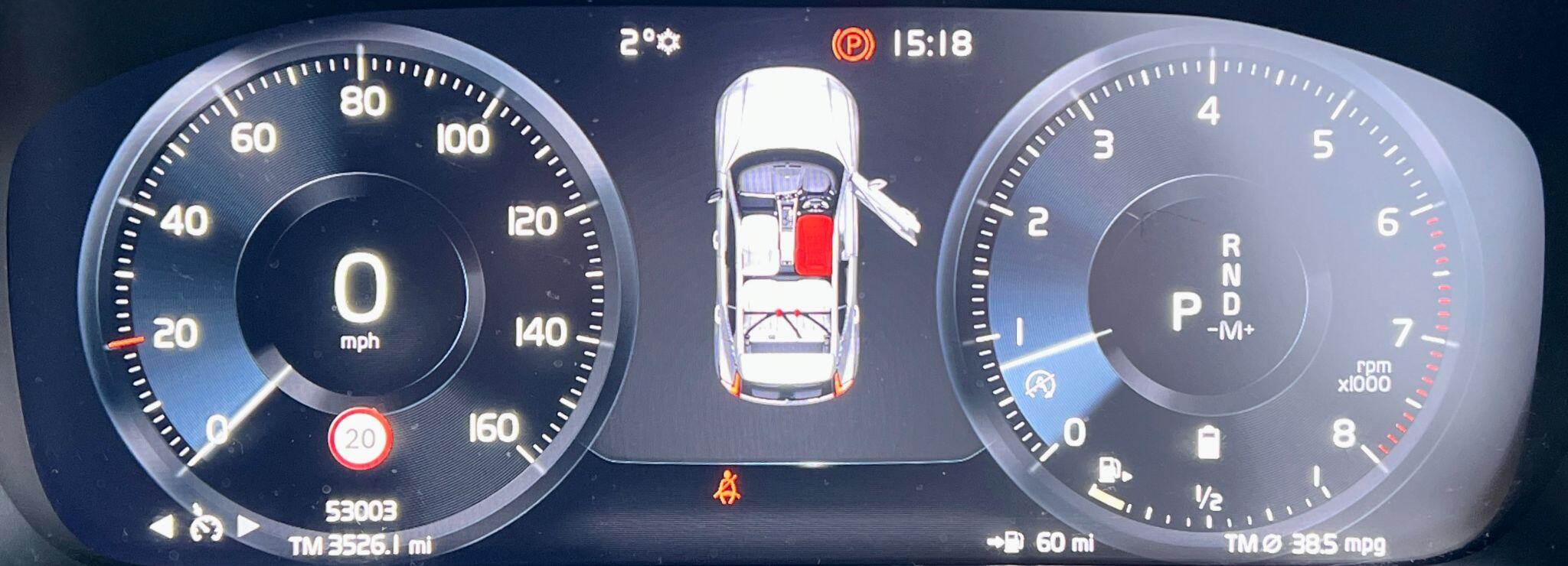 Volvo XC40 view 32