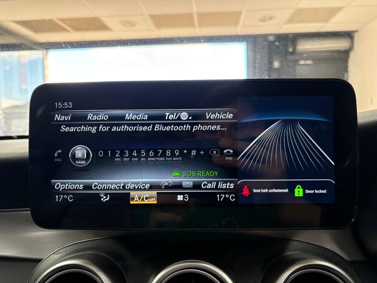 Mercedes-Benz C-Class view 25