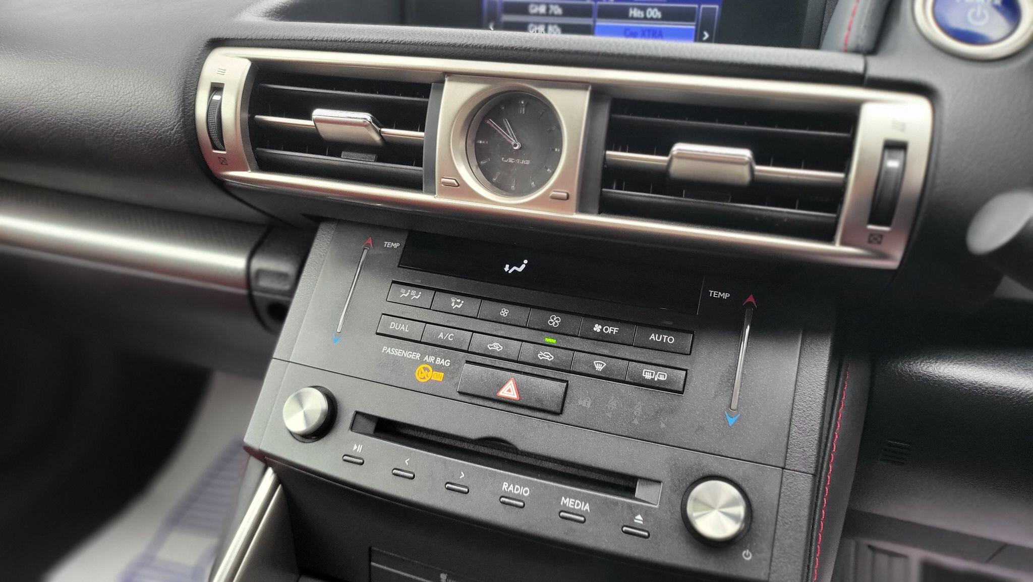 Lexus Is view 28
