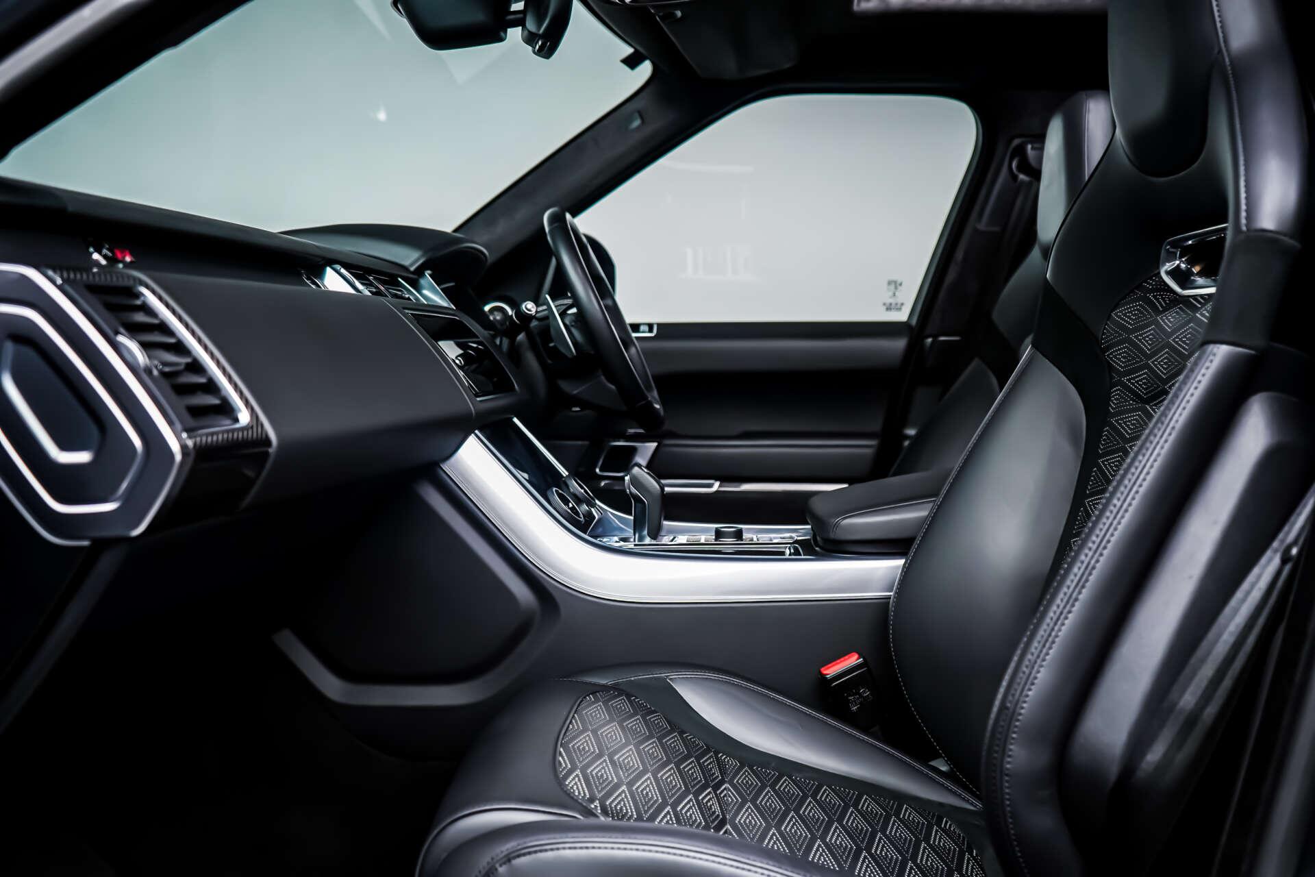 Land Rover Range Rover Sport view 9