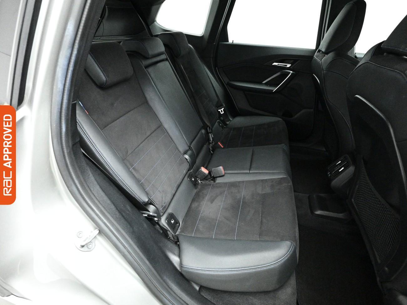BMW Ix1 view 14