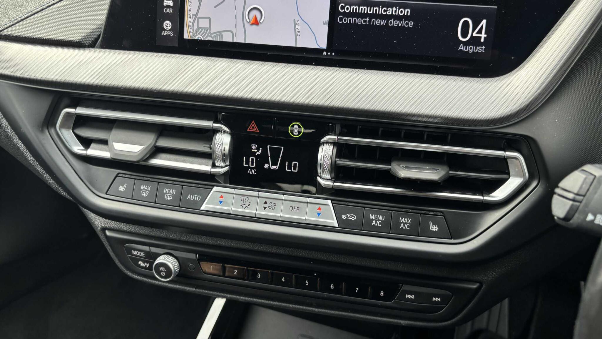 BMW 1 Series view 14