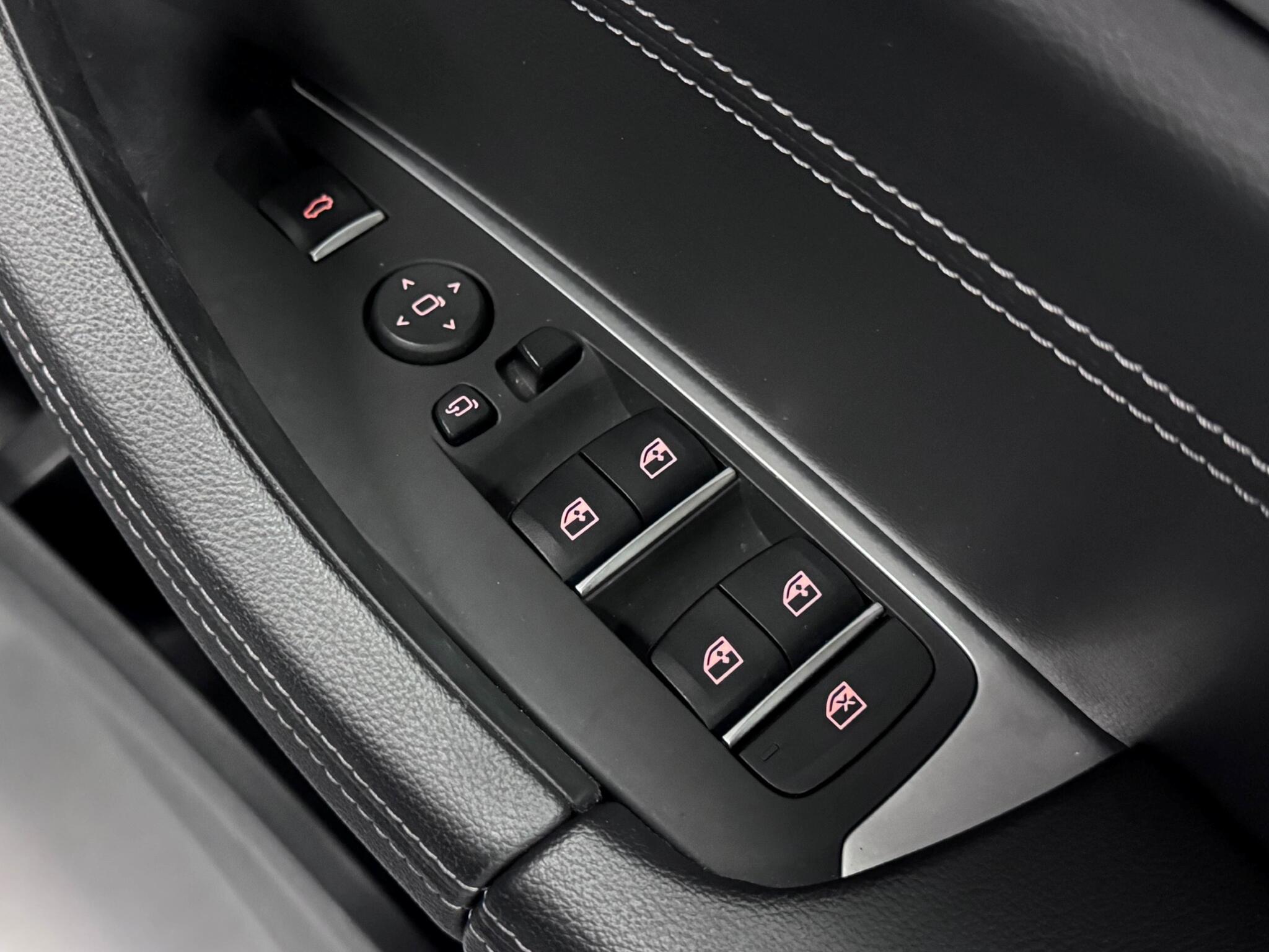BMW X3 view 16