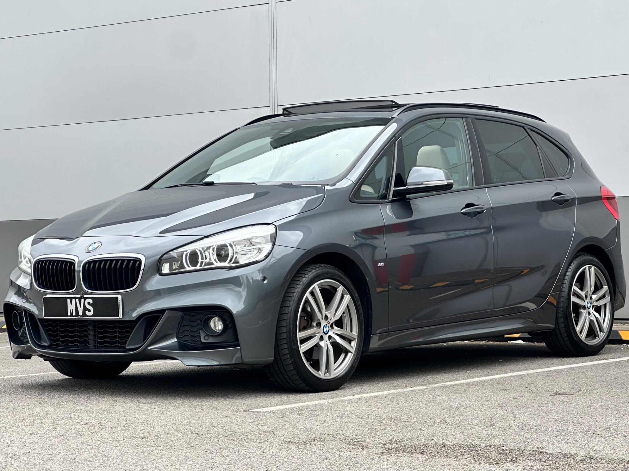 BMW 2 Series view 4