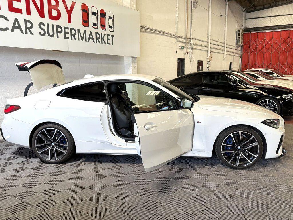 BMW 4 Series view 13