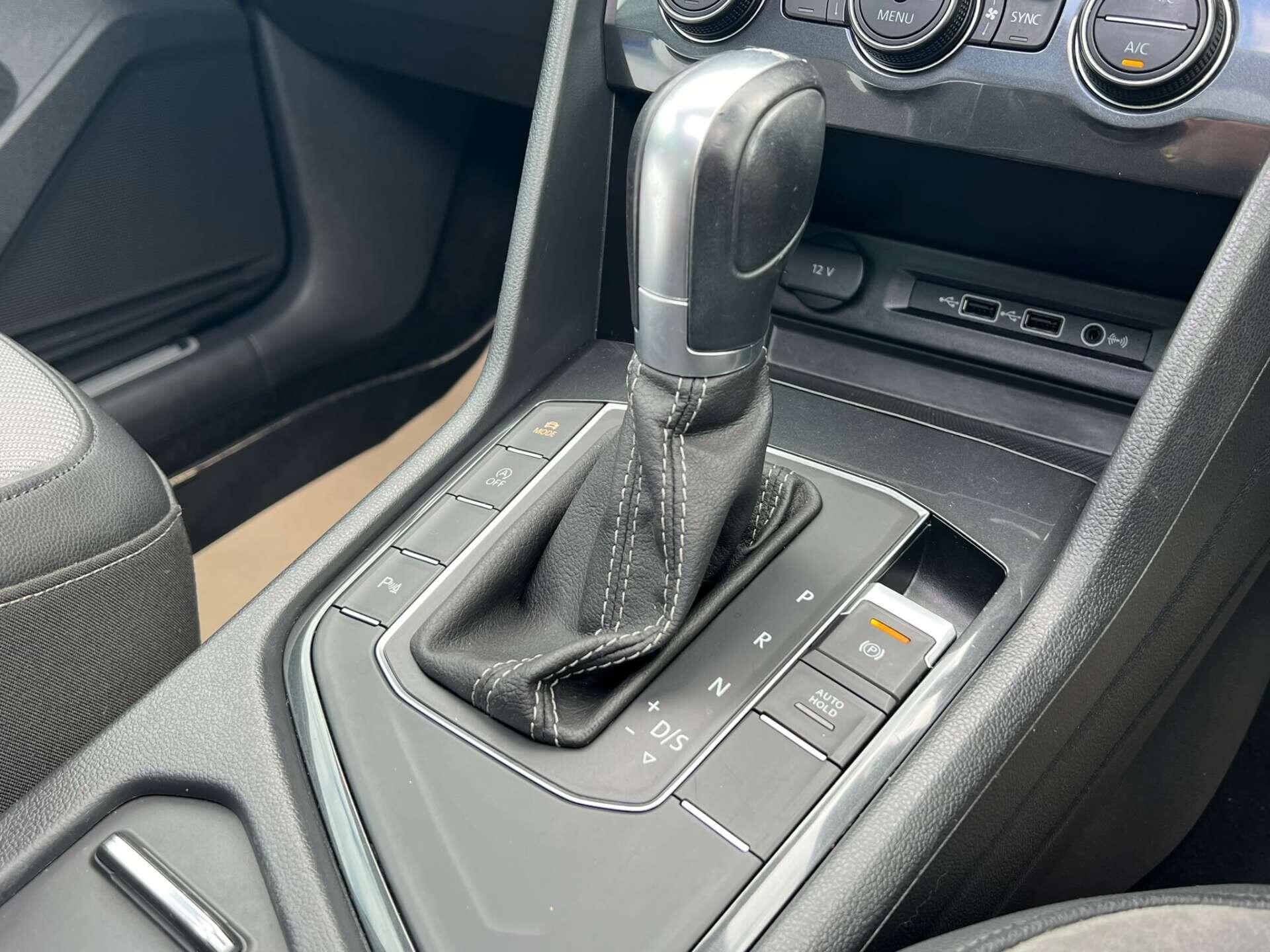 Volkswagen Tiguan view 25