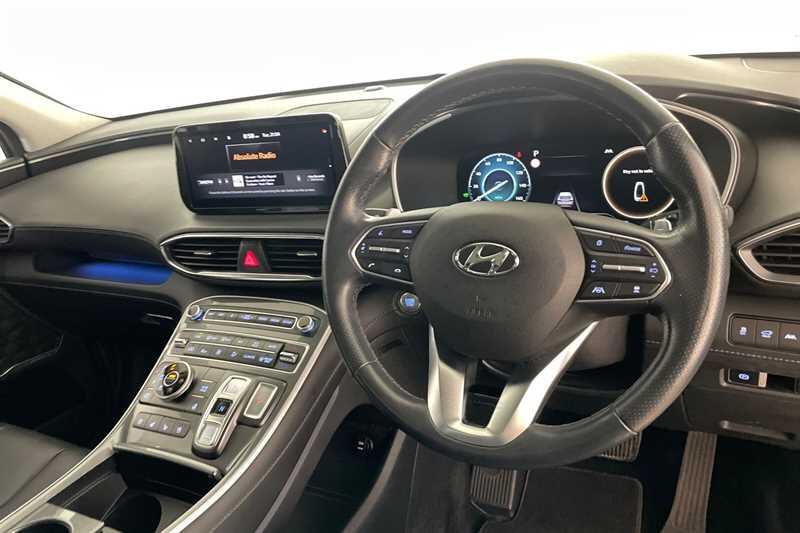 Hyundai Santa Fe view 10
