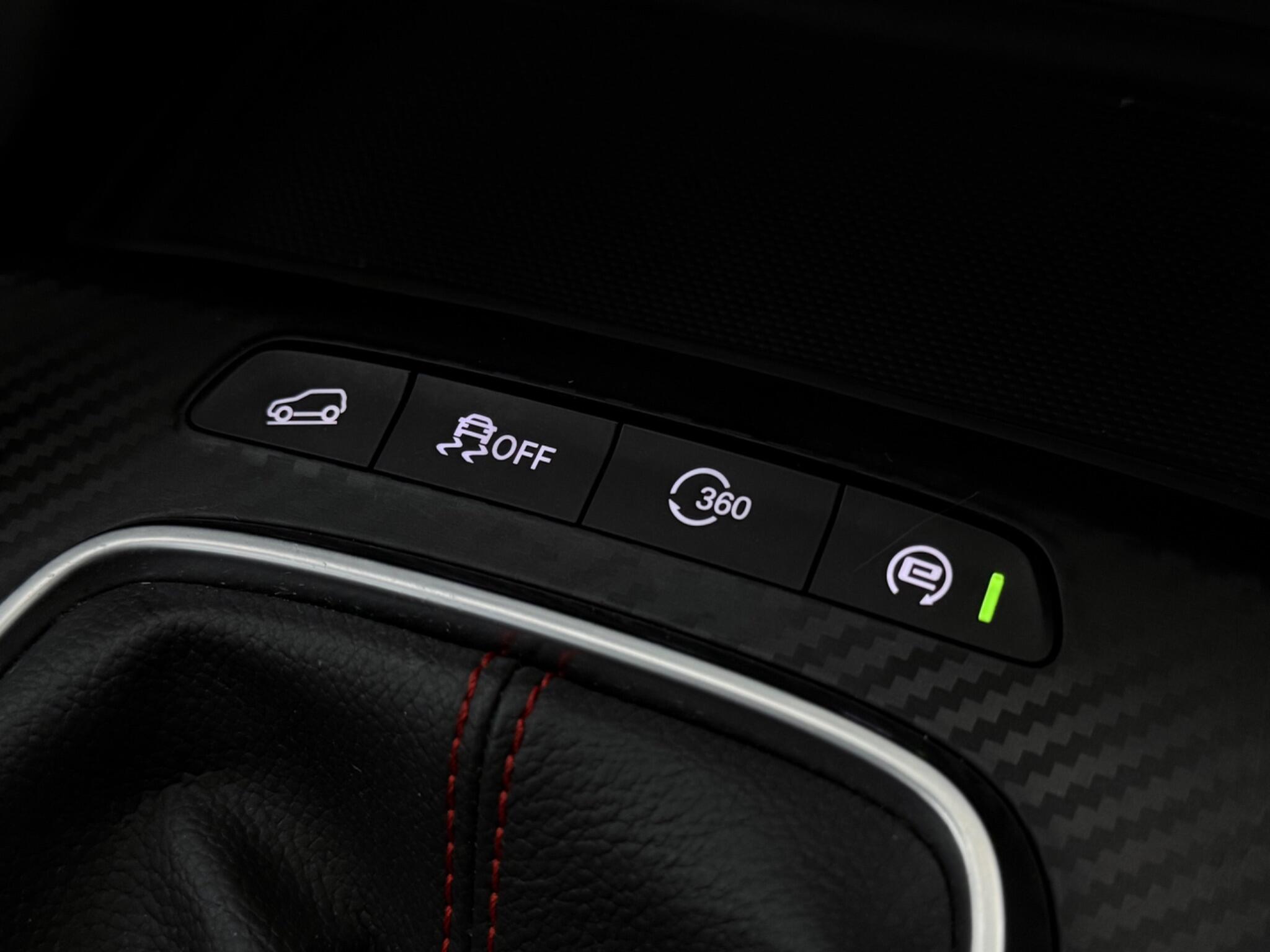 MG ZS view 37