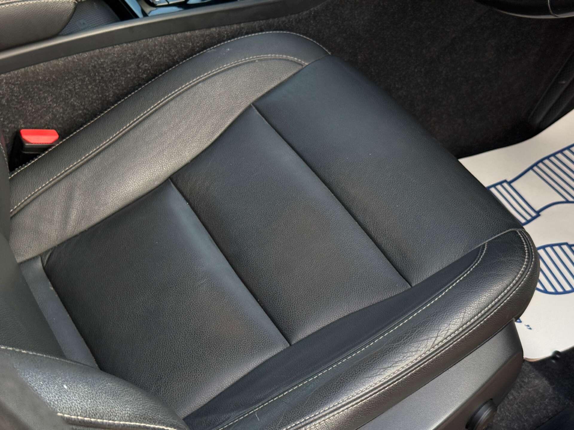 Volvo XC40 view 38