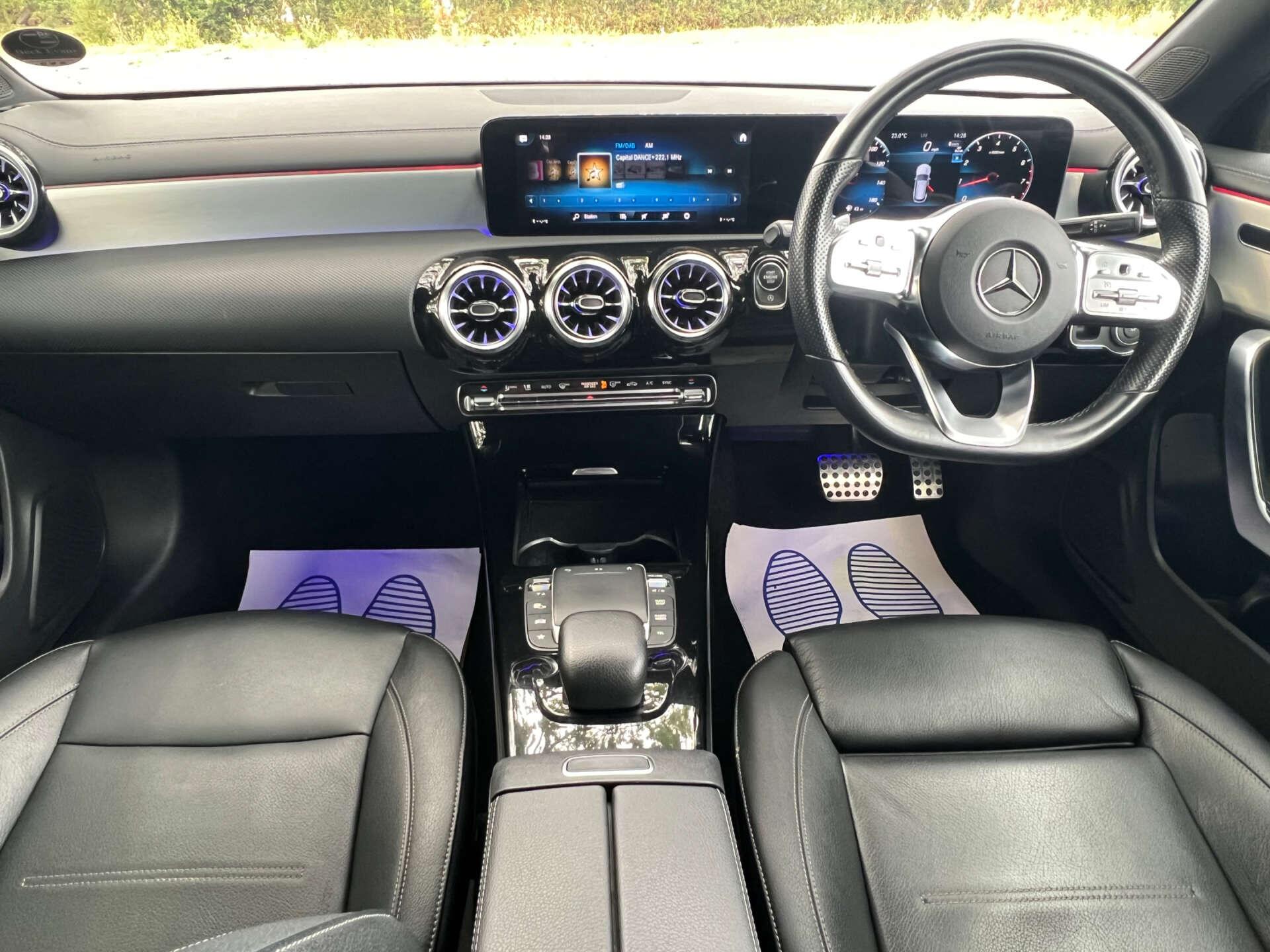 Mercedes-Benz Cla view 35