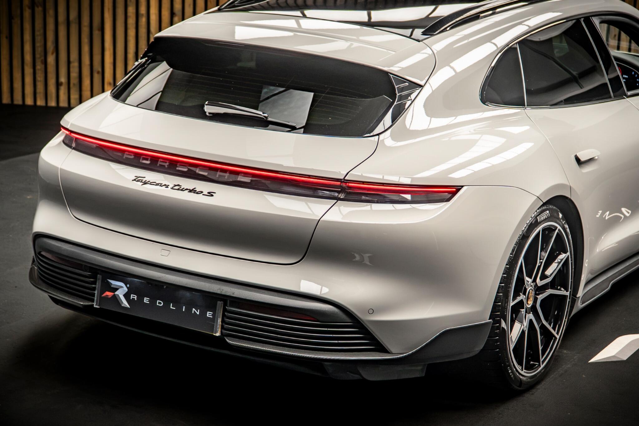 Porsche Taycan view 22